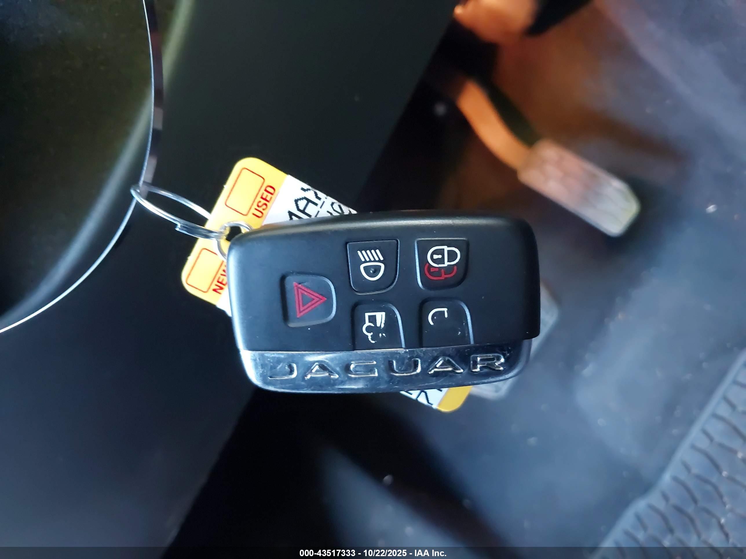 JAGUAR XF image 11