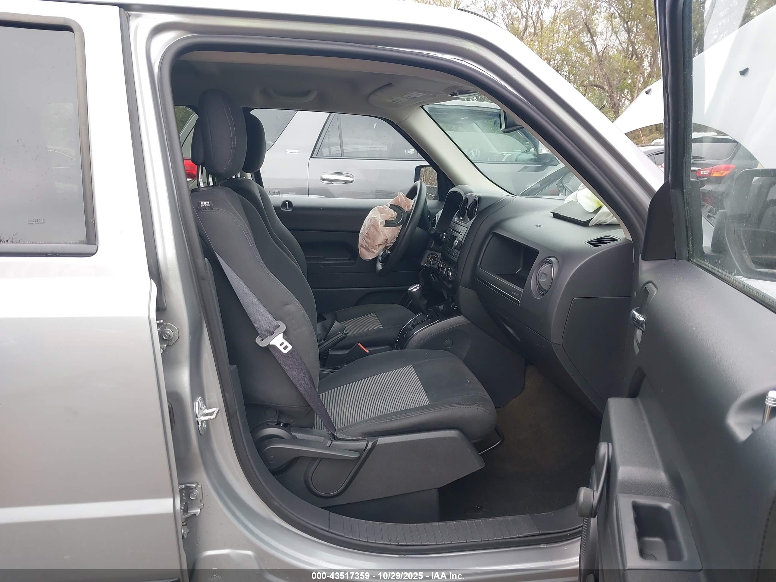 JEEP PATRIOT image 5