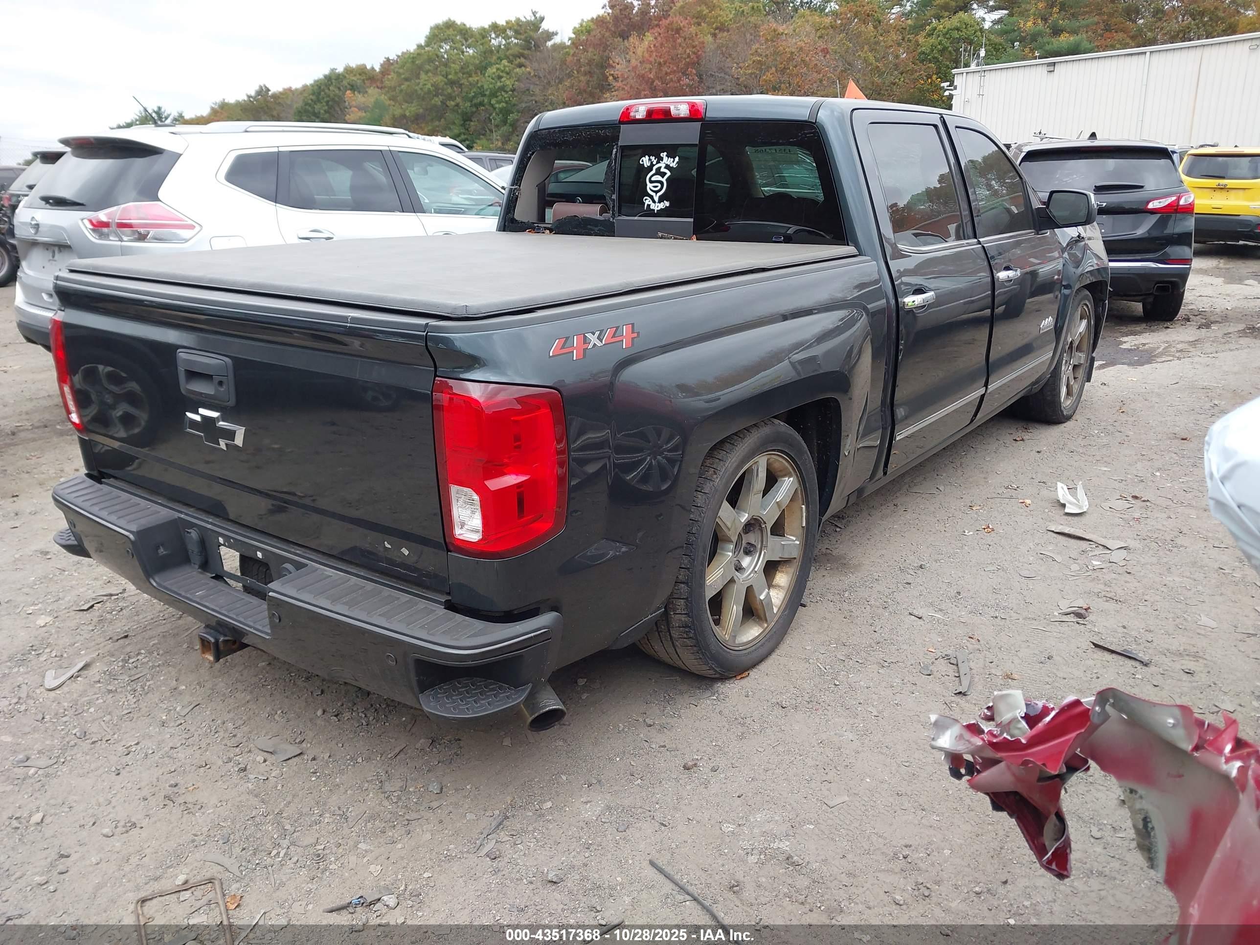 CHEVROLET SILVERADO image 4