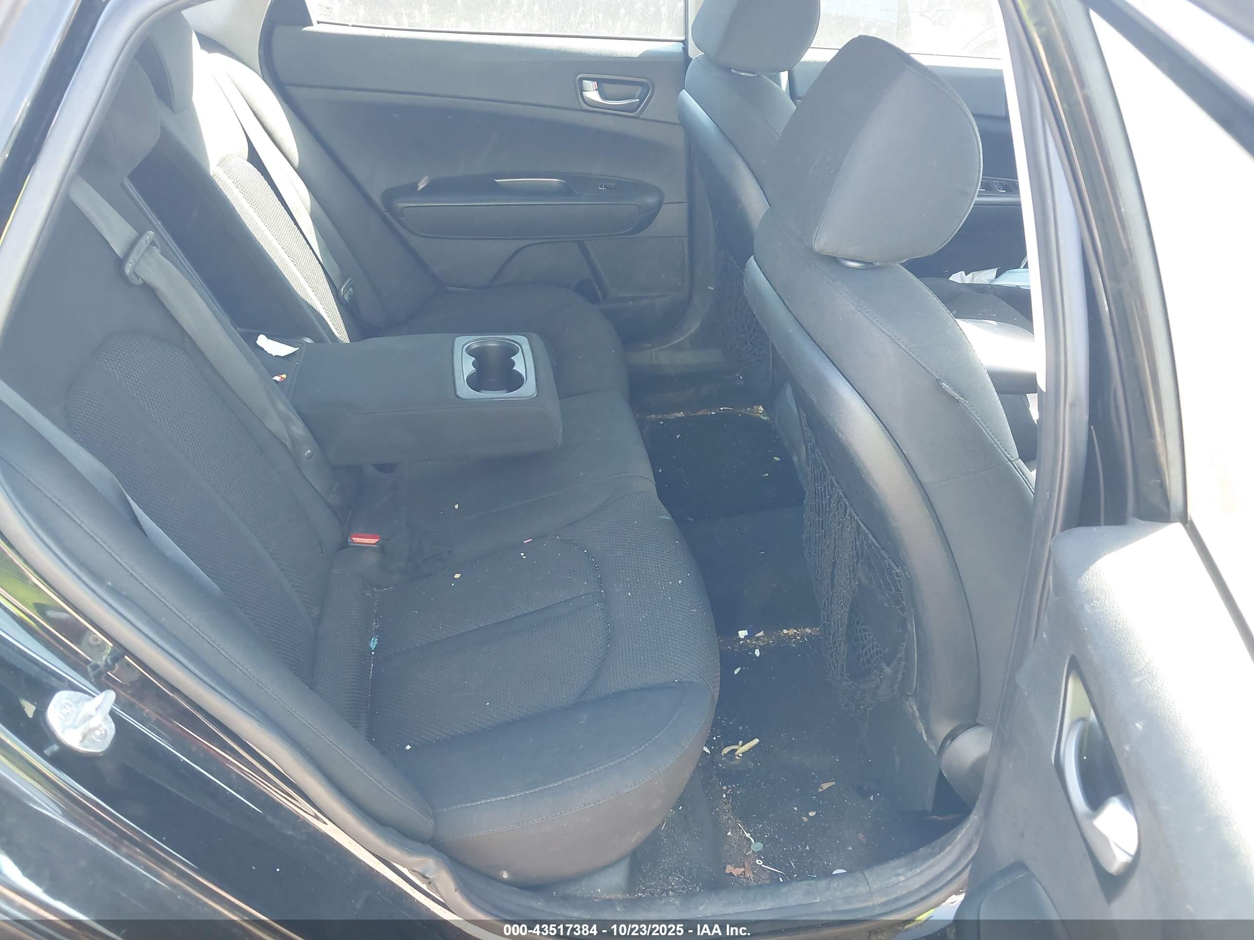KIA OPTIMA image 8