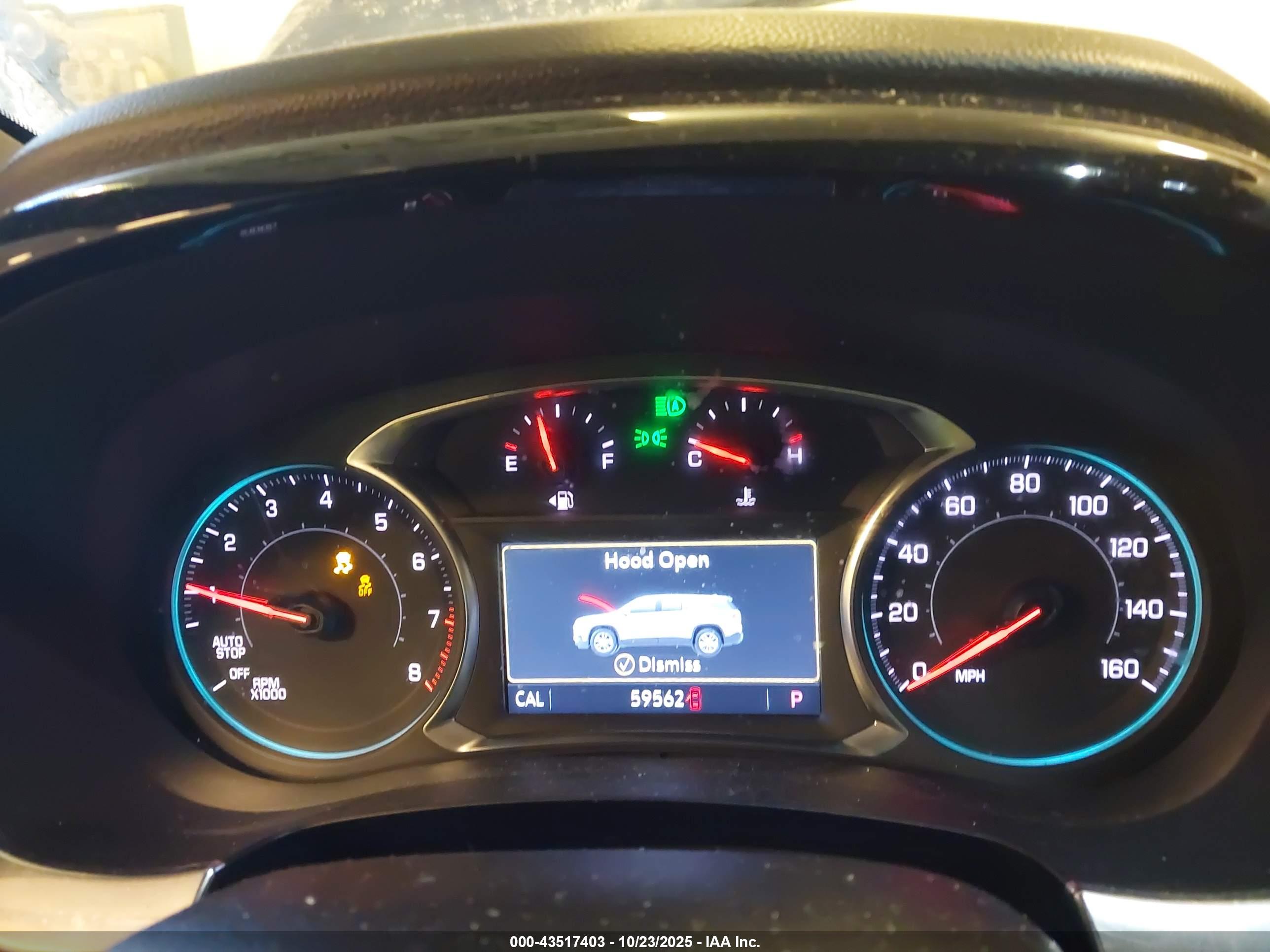 CHEVROLET TRAVERSE image 7
