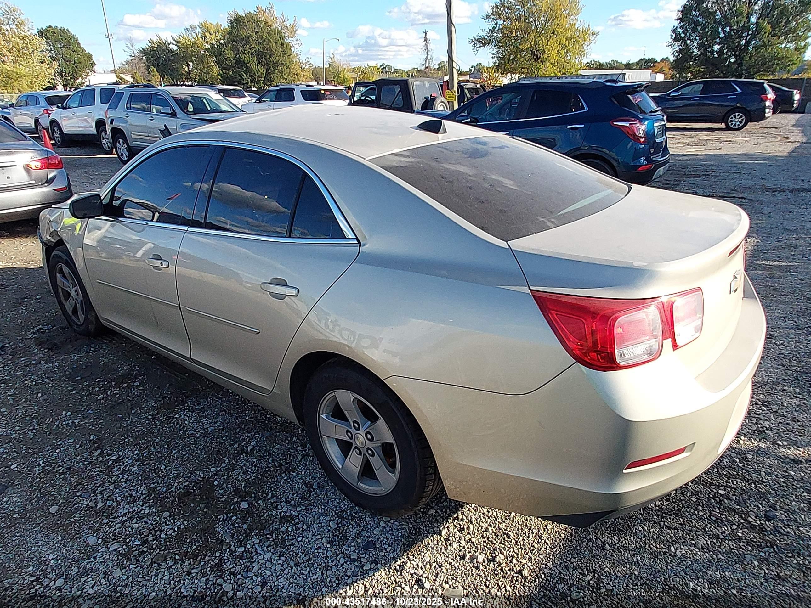 CHEVROLET MALIBU image 3