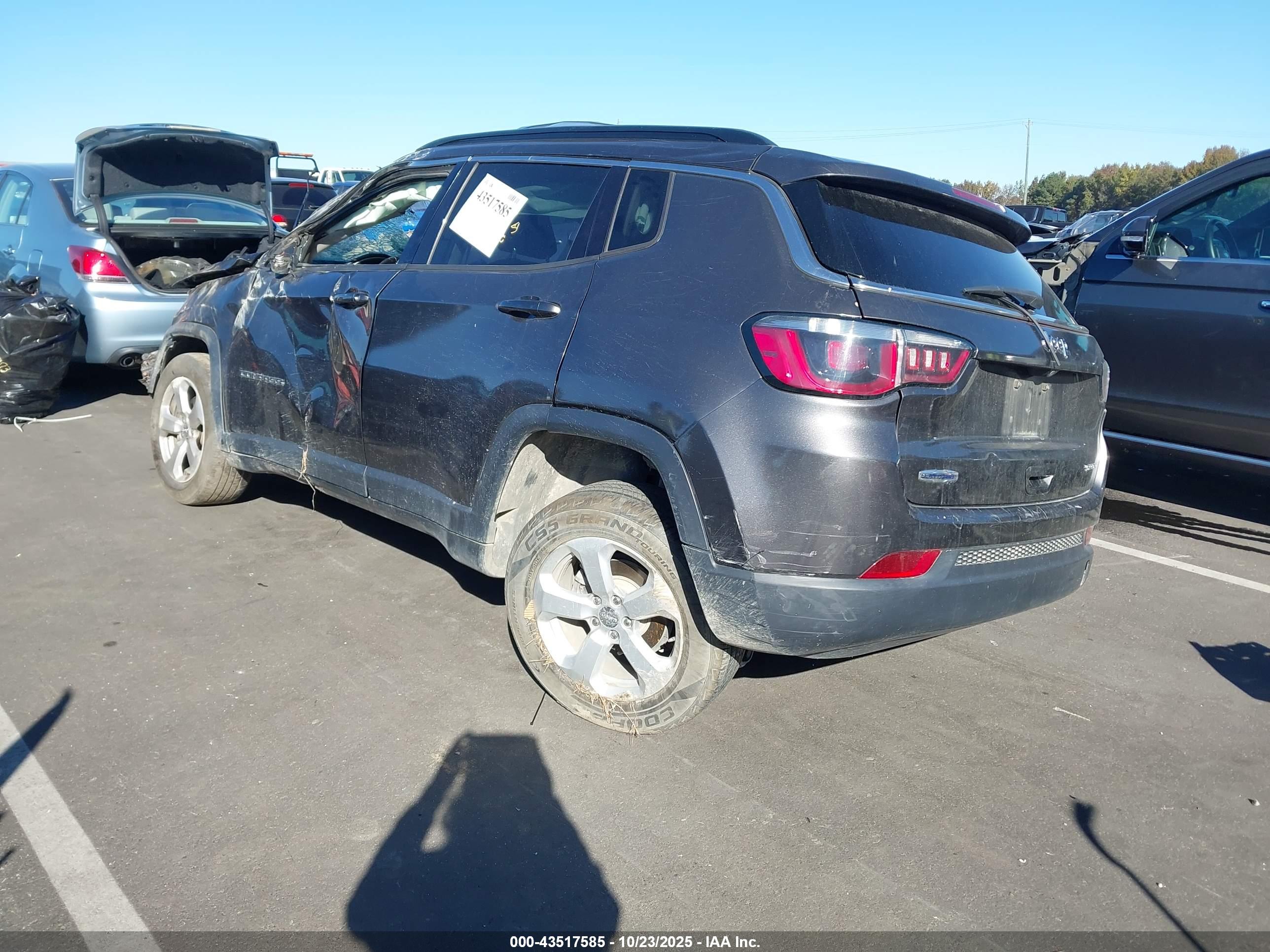 JEEP COMPASS image 3