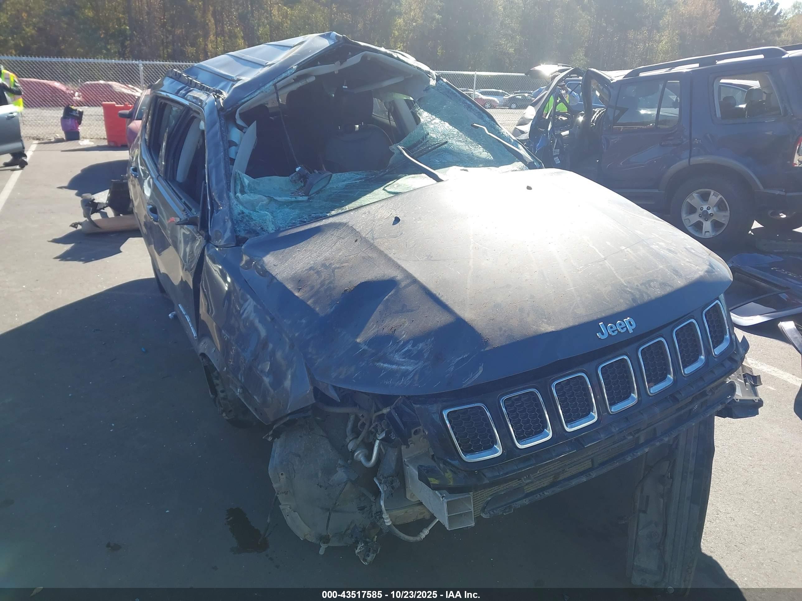 JEEP COMPASS image 6