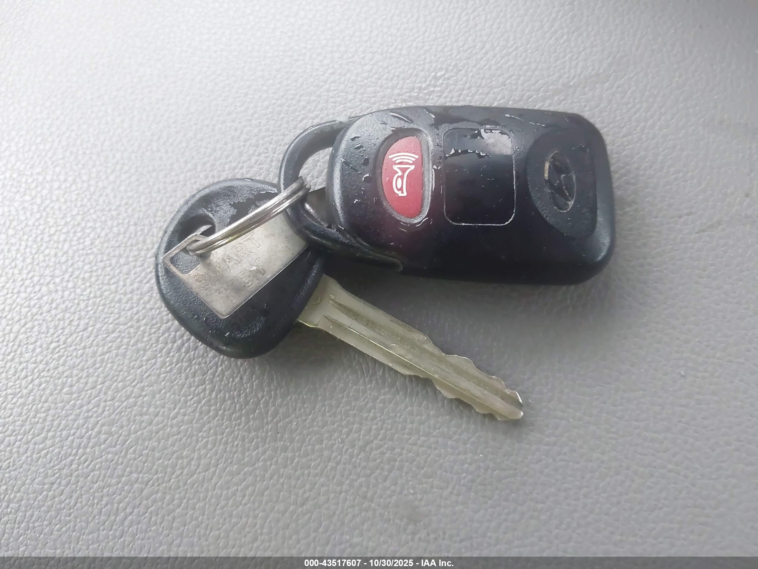 HYUNDAI ELANTRA image 11