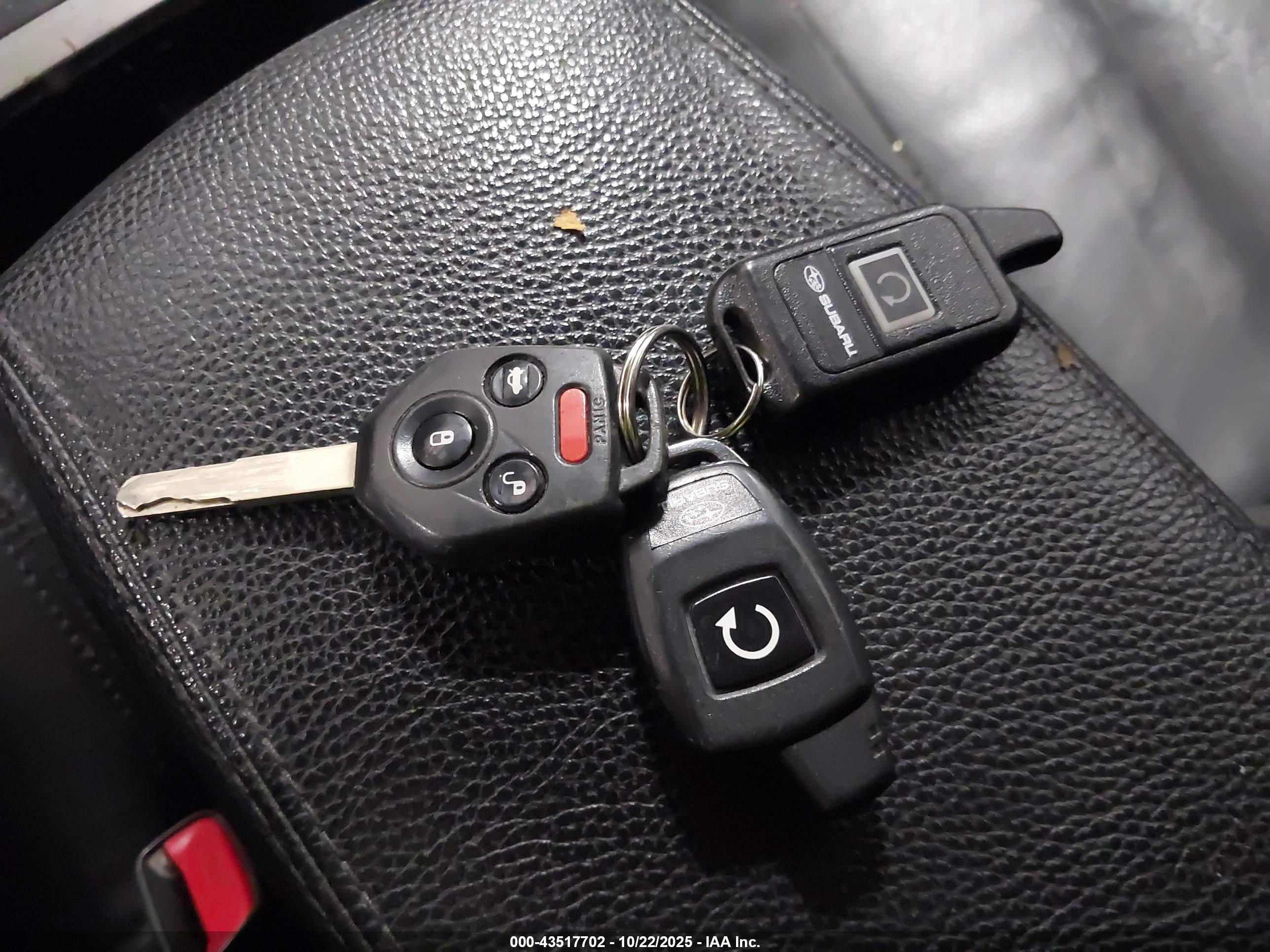 SUBARU OUTBACK image 11