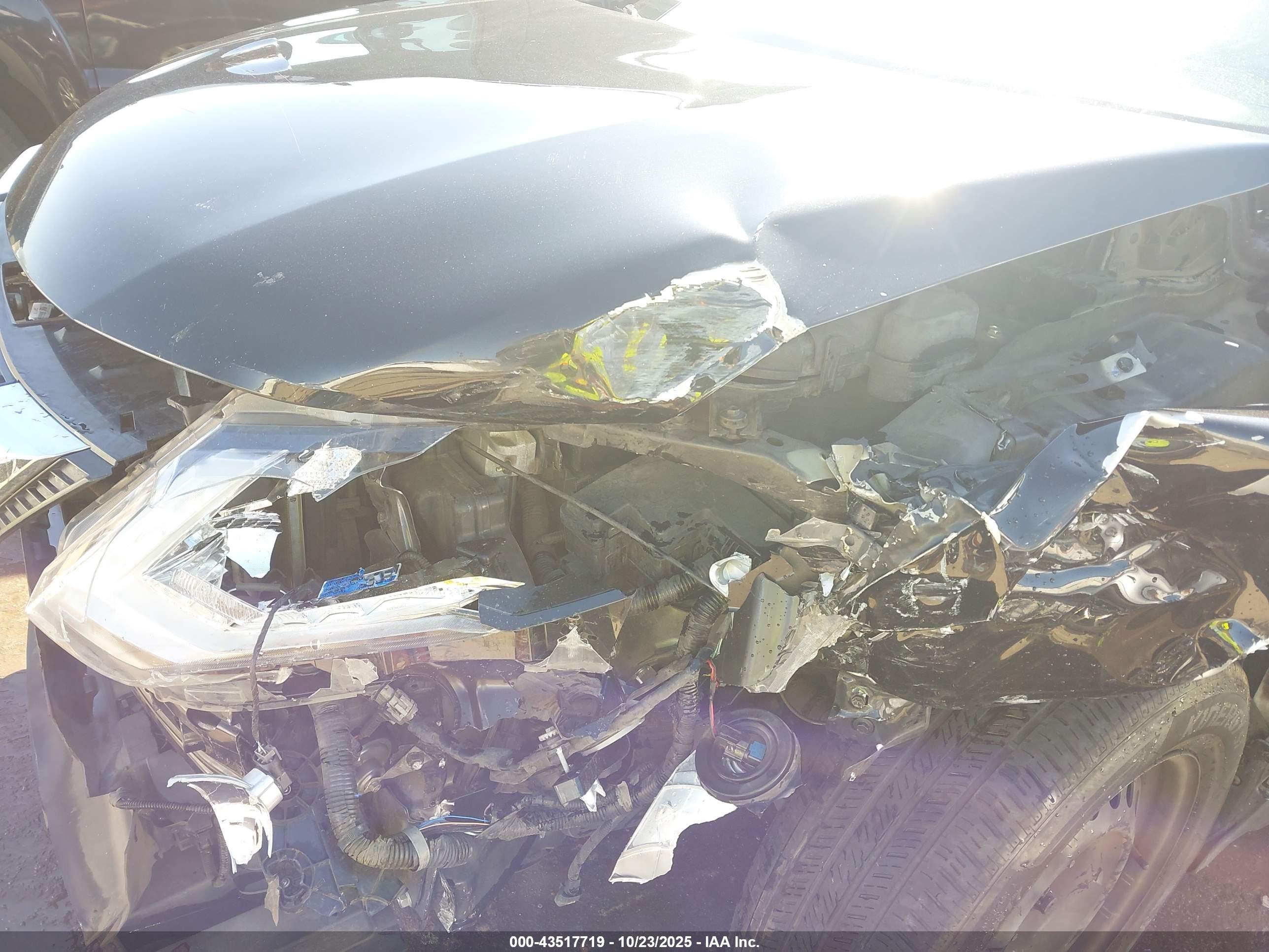 NISSAN ROGUE image 6