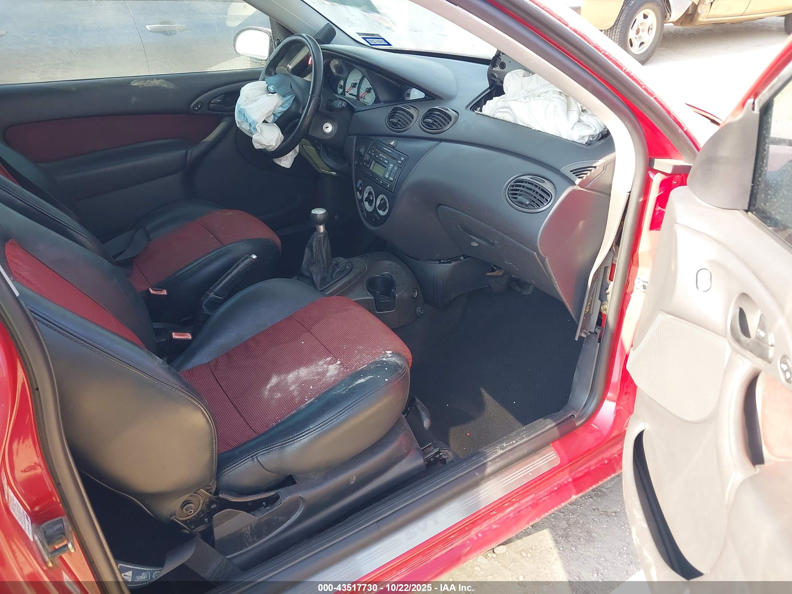 FORD FOCUS image 5