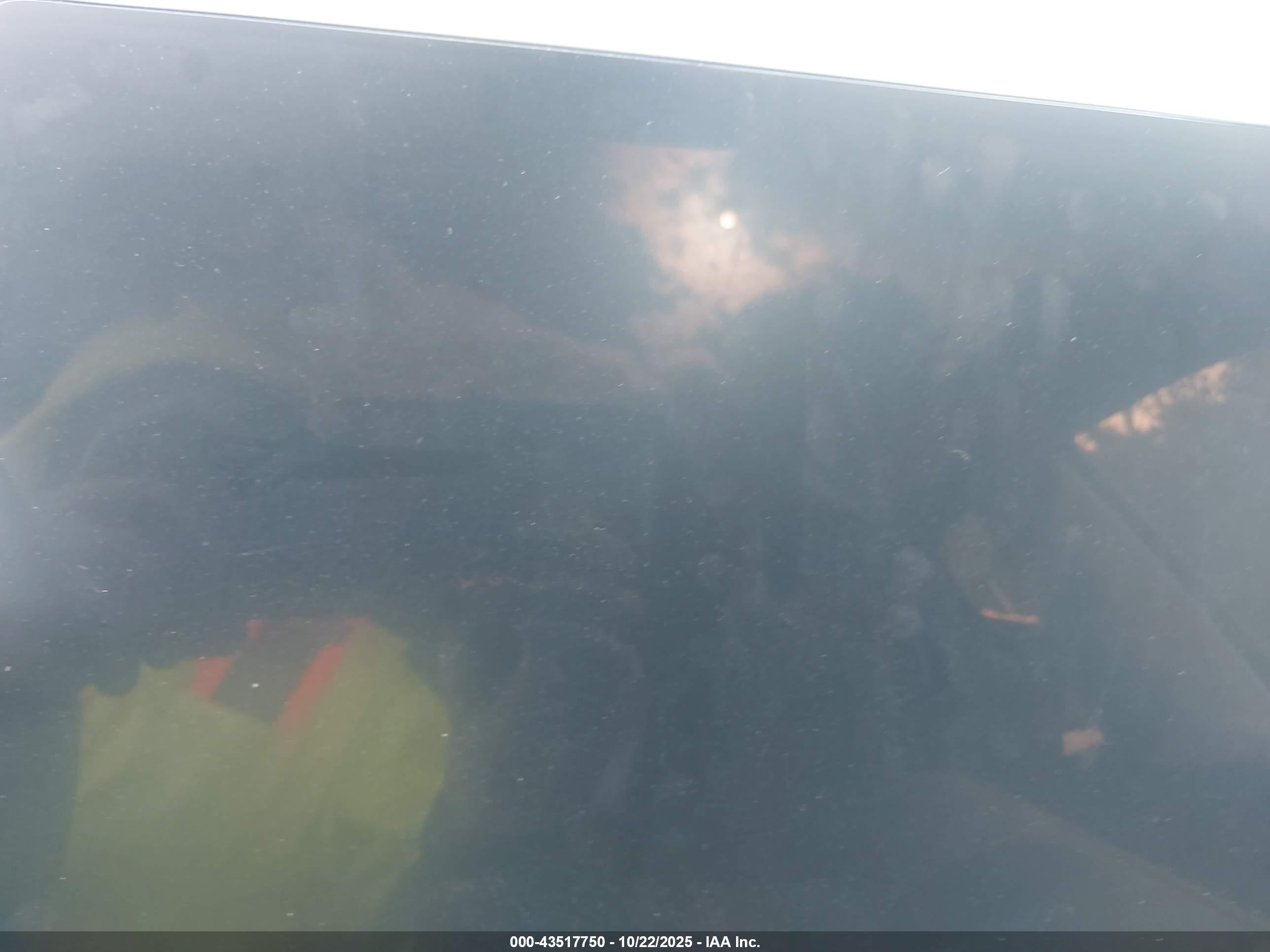 TESLA MODEL image 7