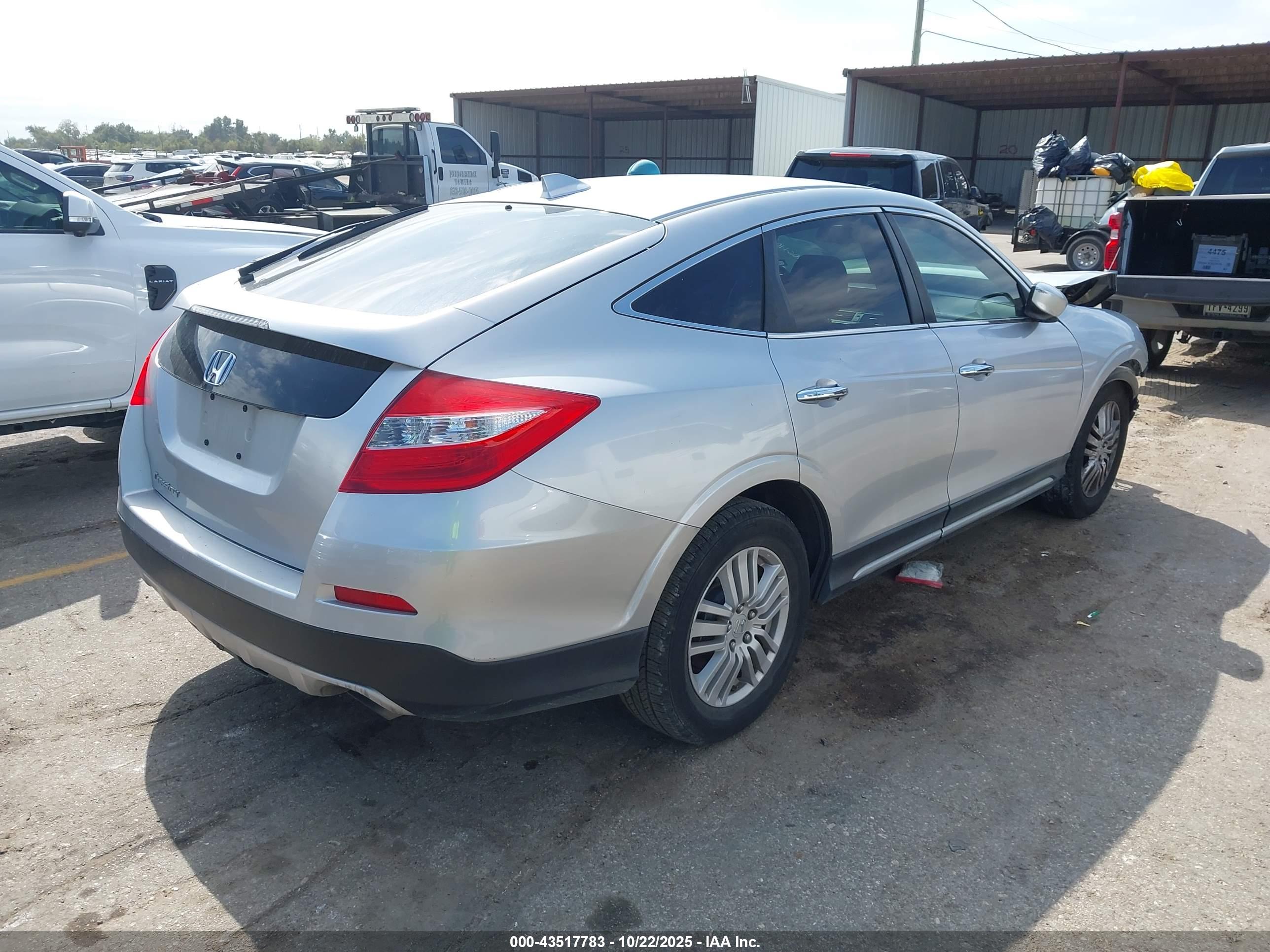 HONDA CROSSTOUR image 4
