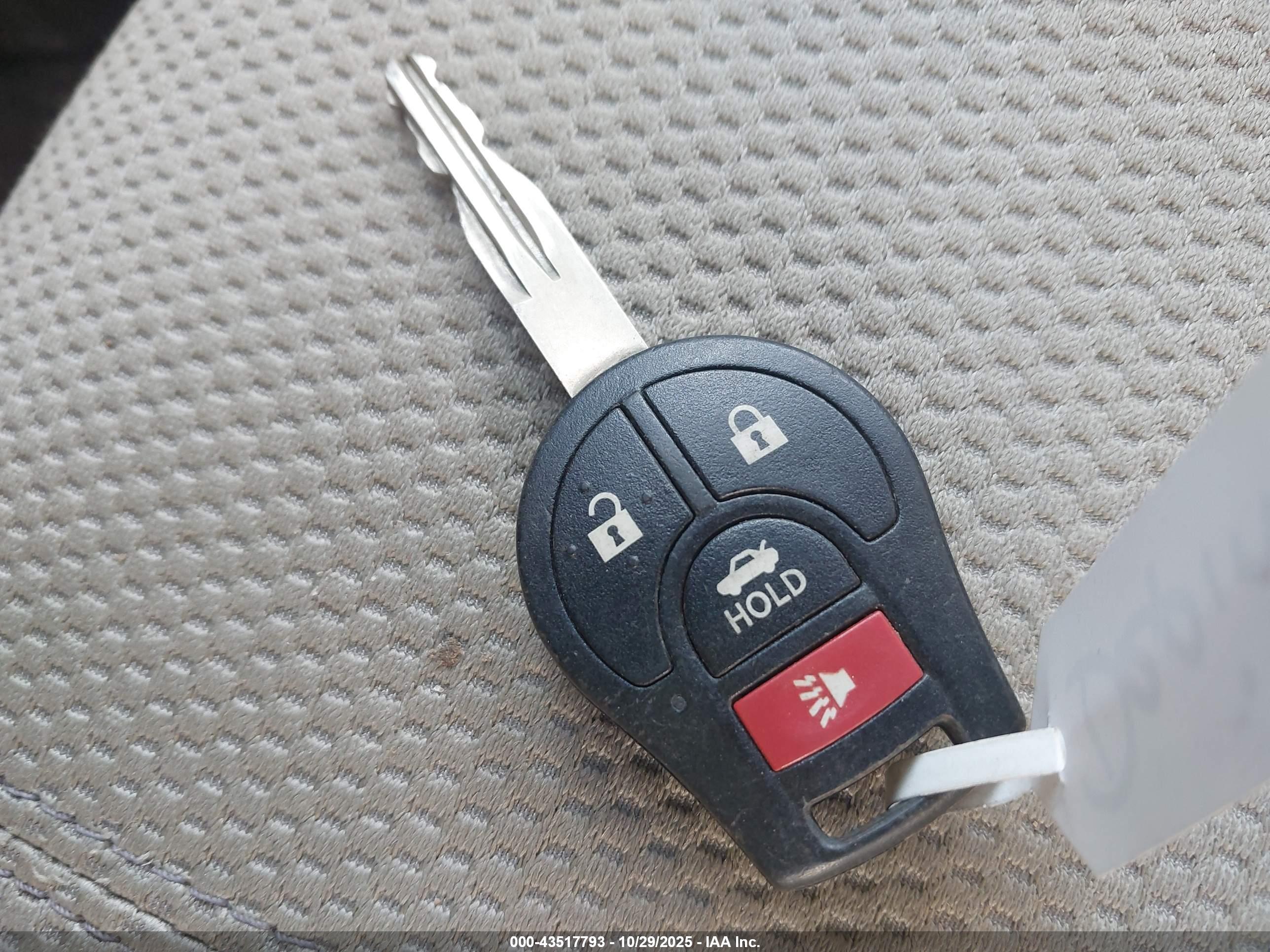 NISSAN SENTRA image 11