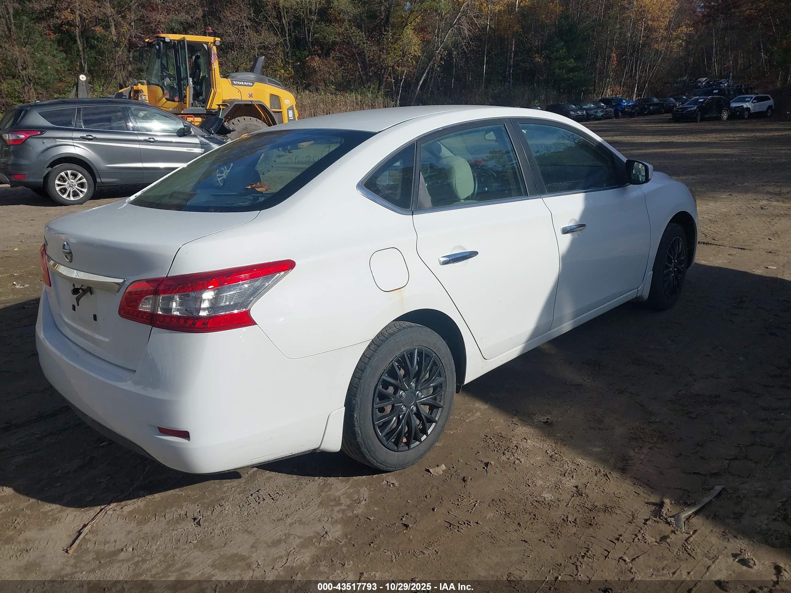 NISSAN SENTRA image 4