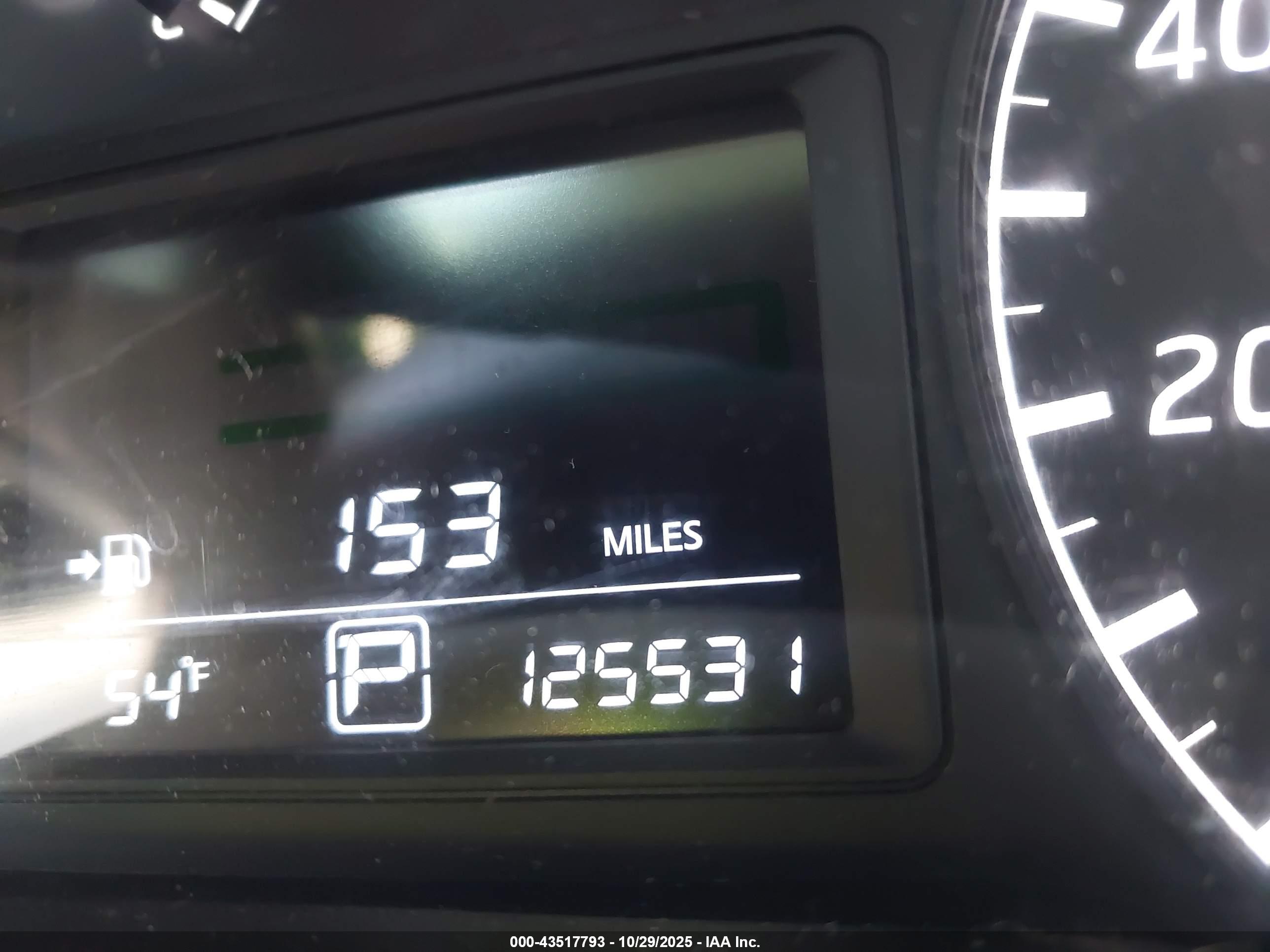 NISSAN SENTRA image 7