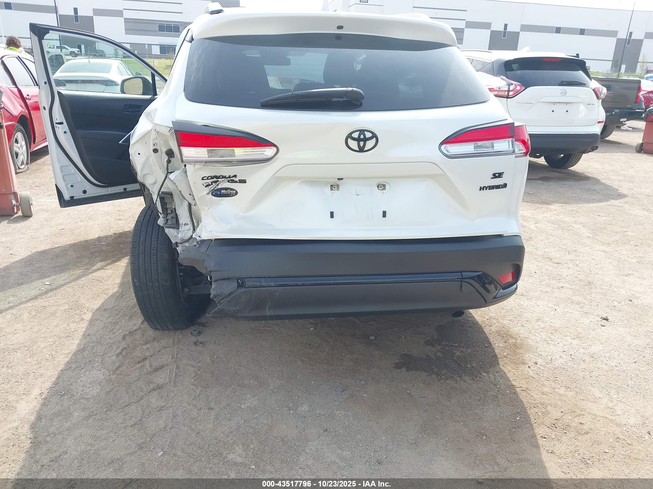 TOYOTA COROLLA image 6