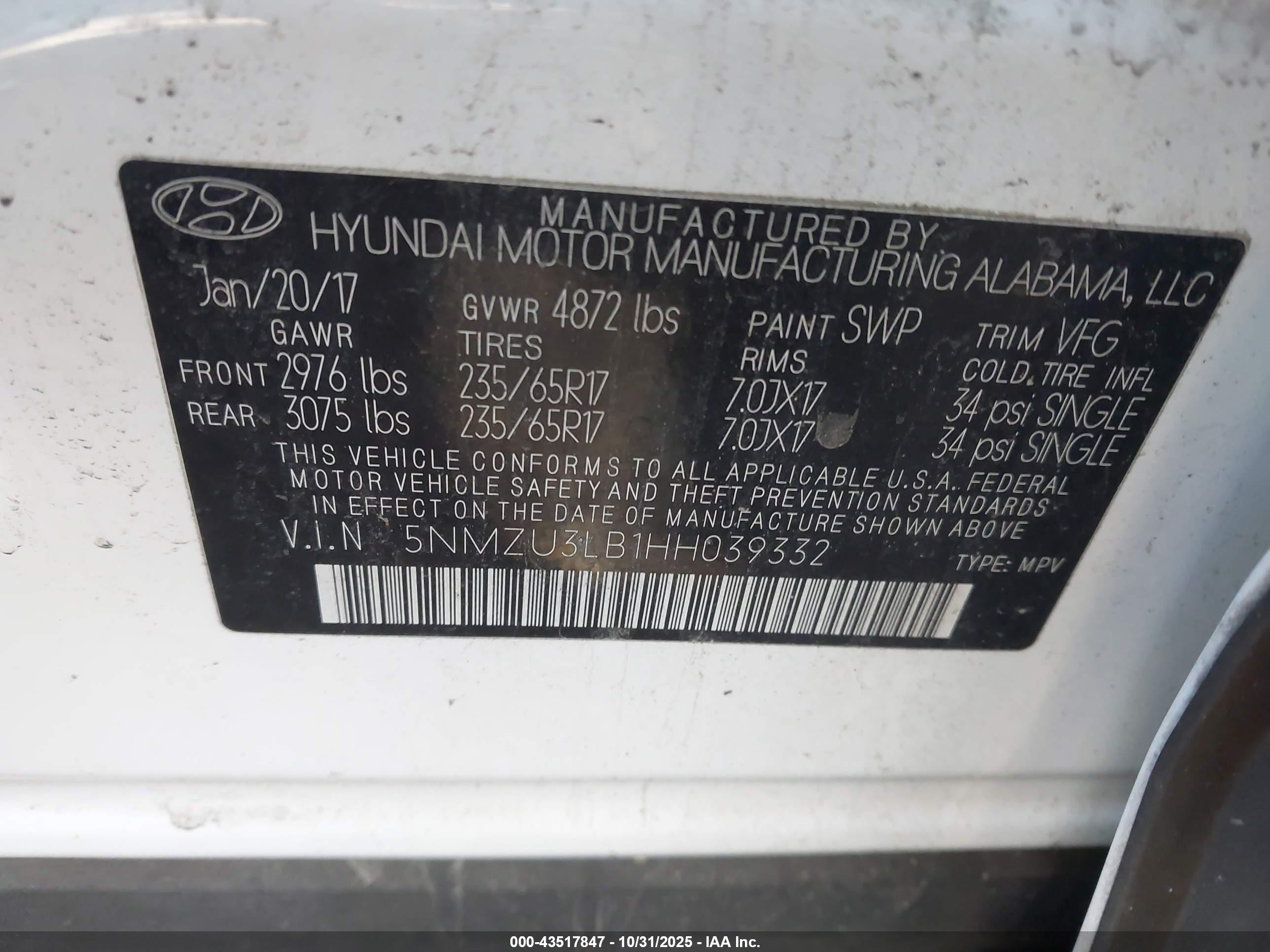 HYUNDAI SANTA image 9