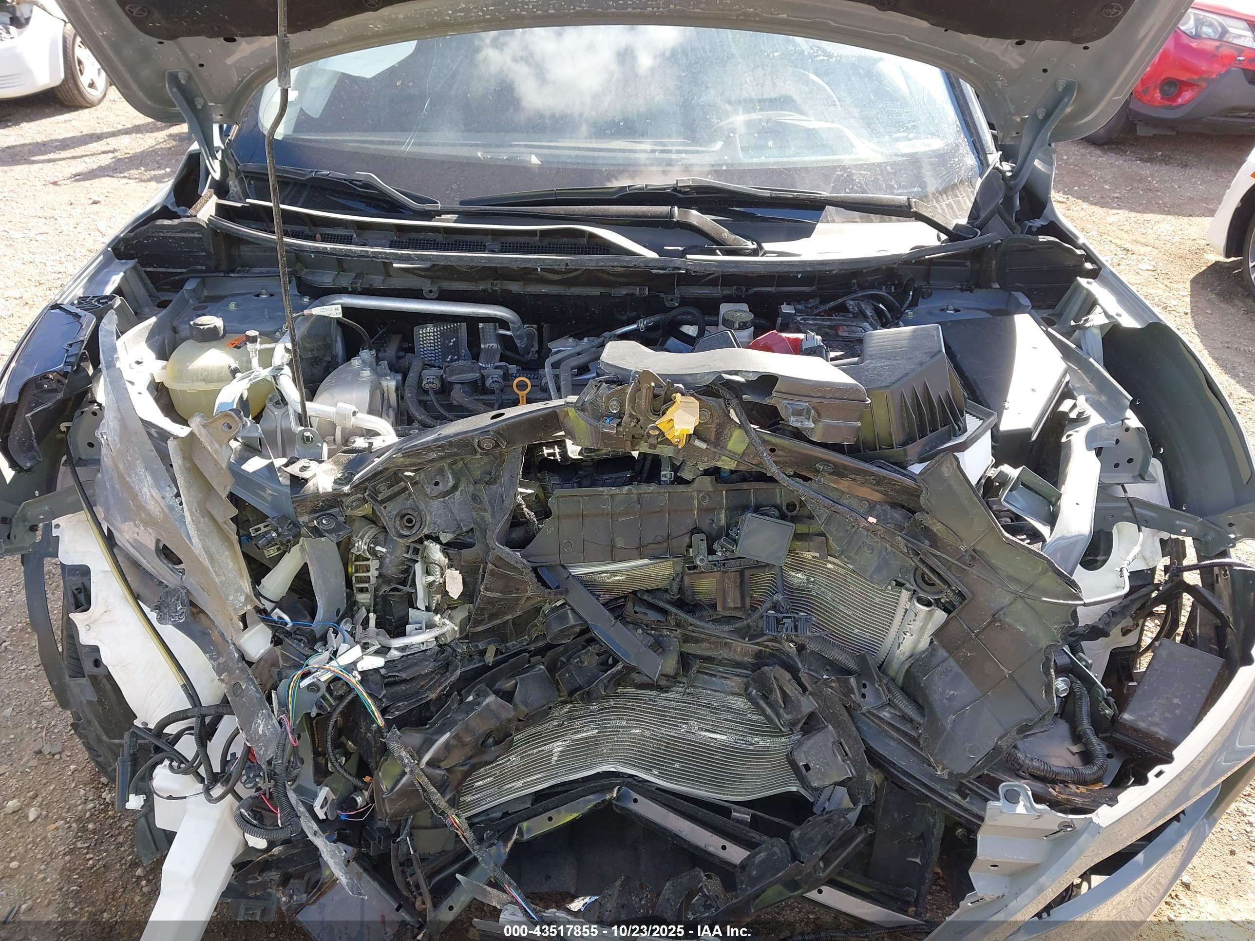 NISSAN ROGUE image 10