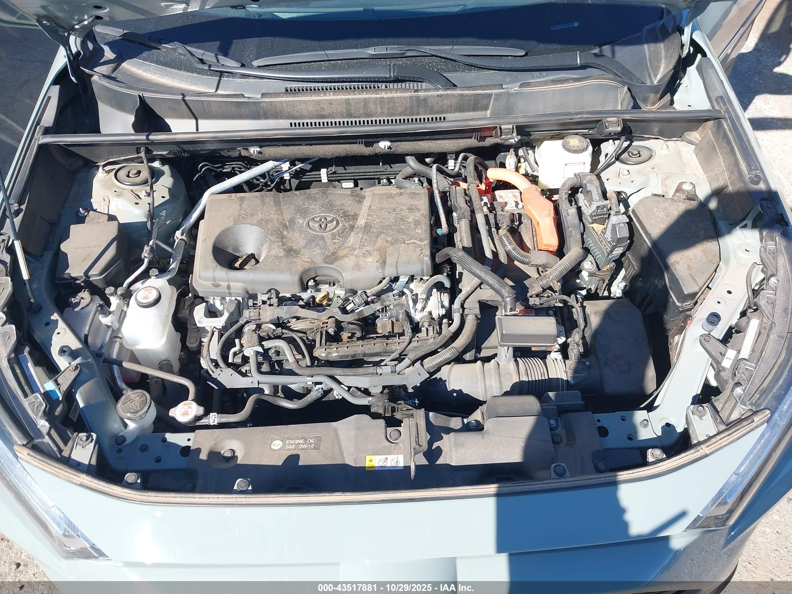 TOYOTA RAV4 image 10