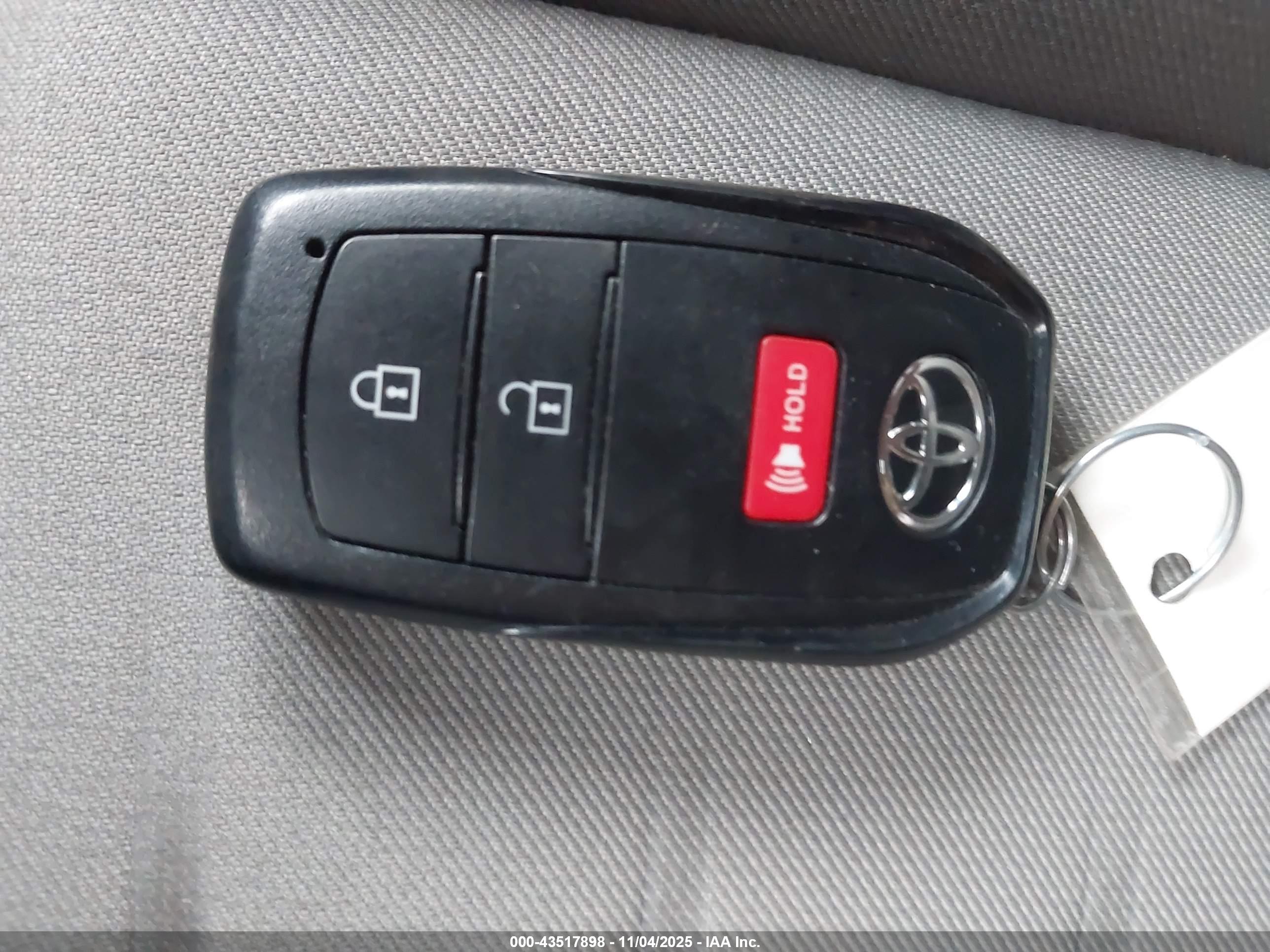 TOYOTA TACOMA image 11