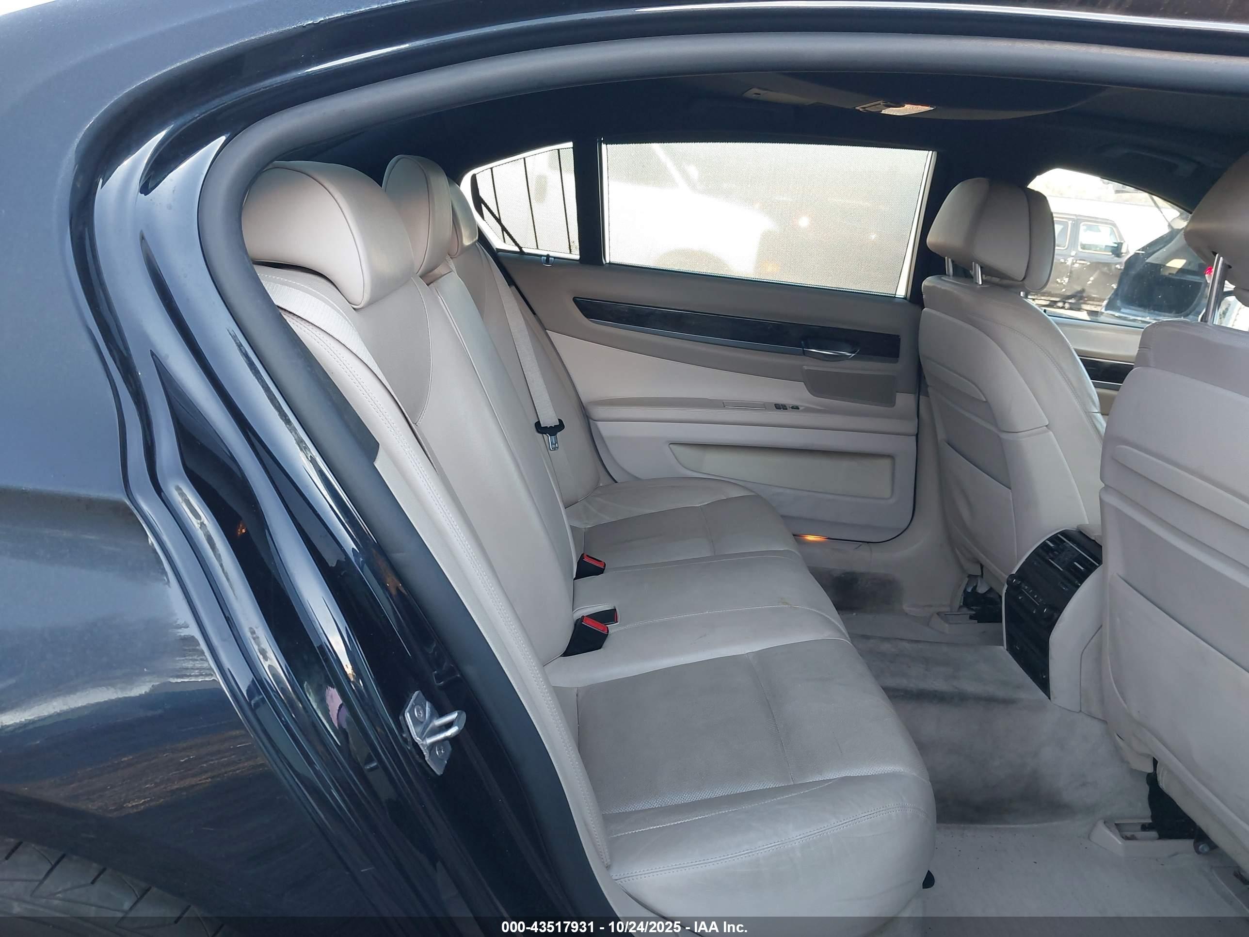 BMW 750LI image 8
