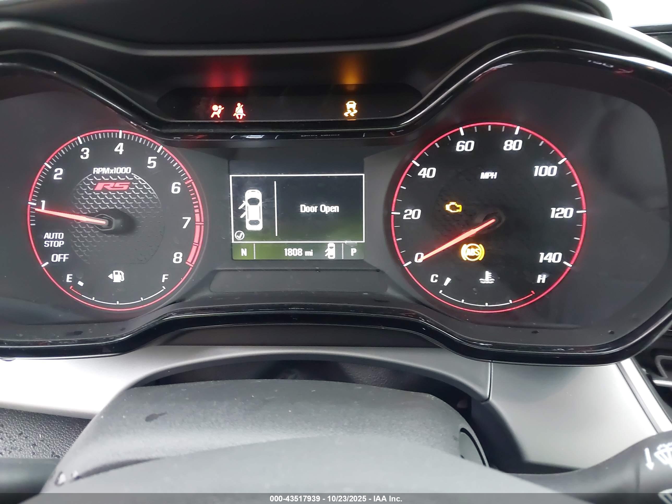 CHEVROLET TRAX image 7