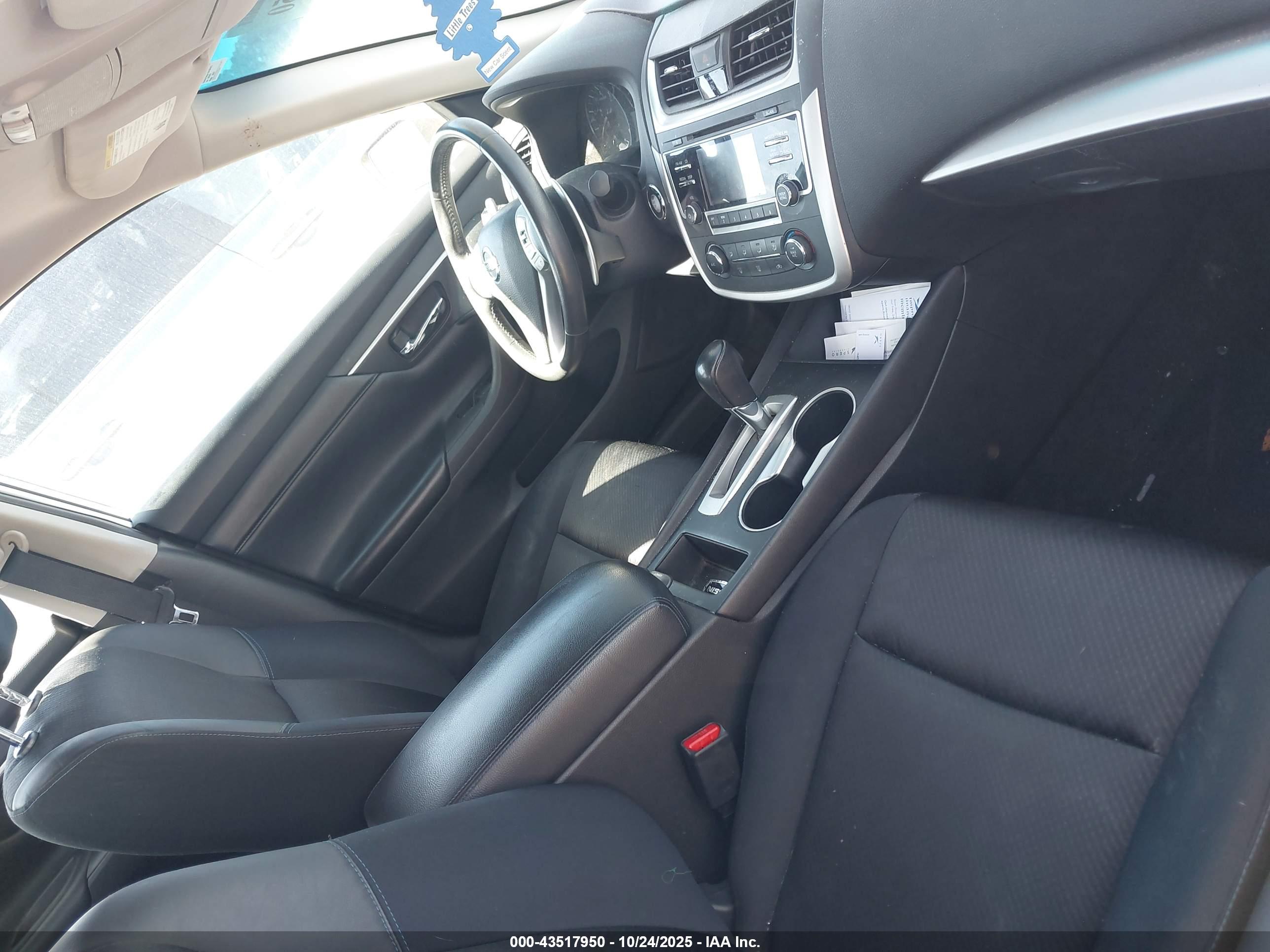 NISSAN ALTIMA image 5