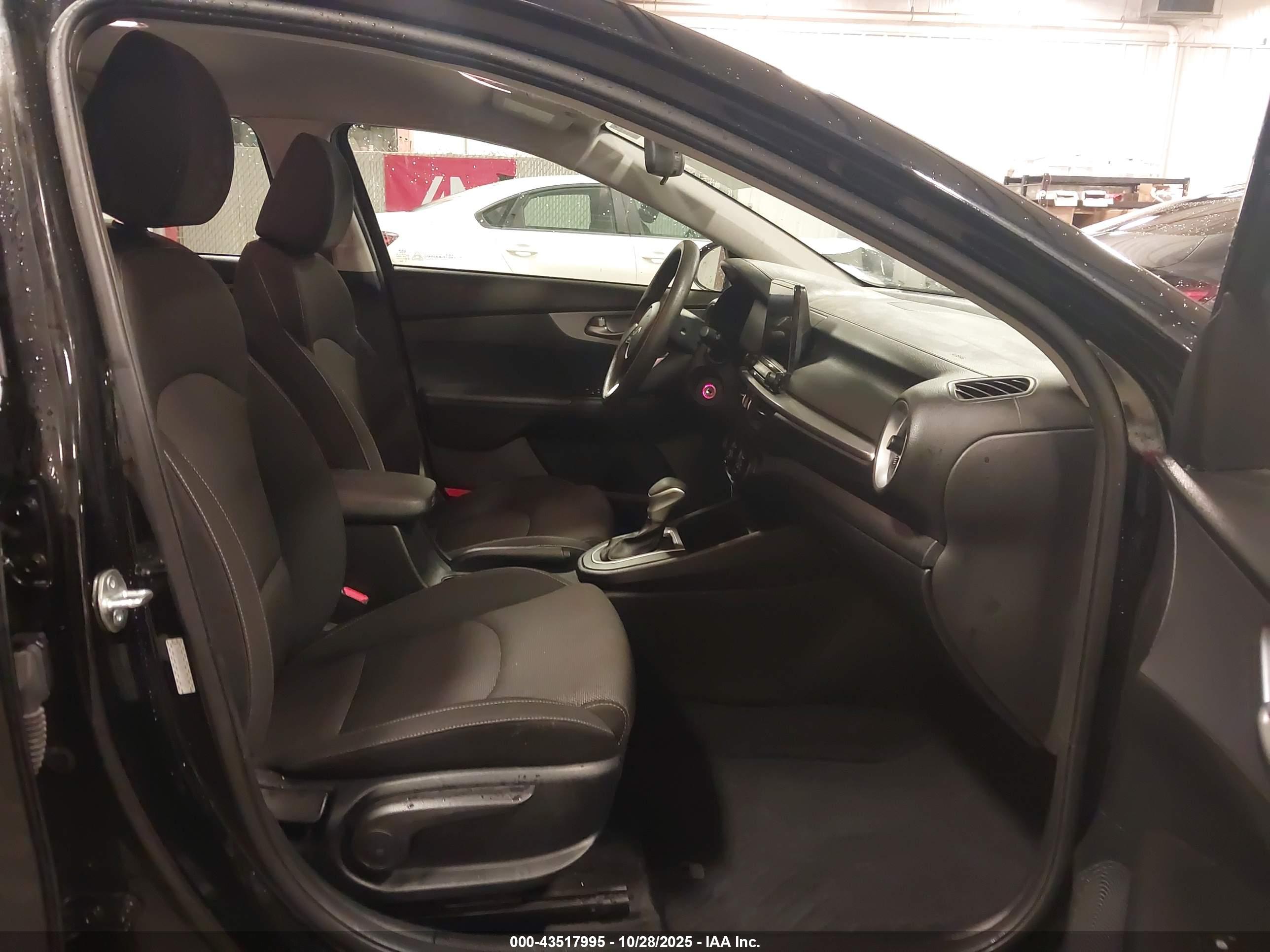 KIA FORTE image 5