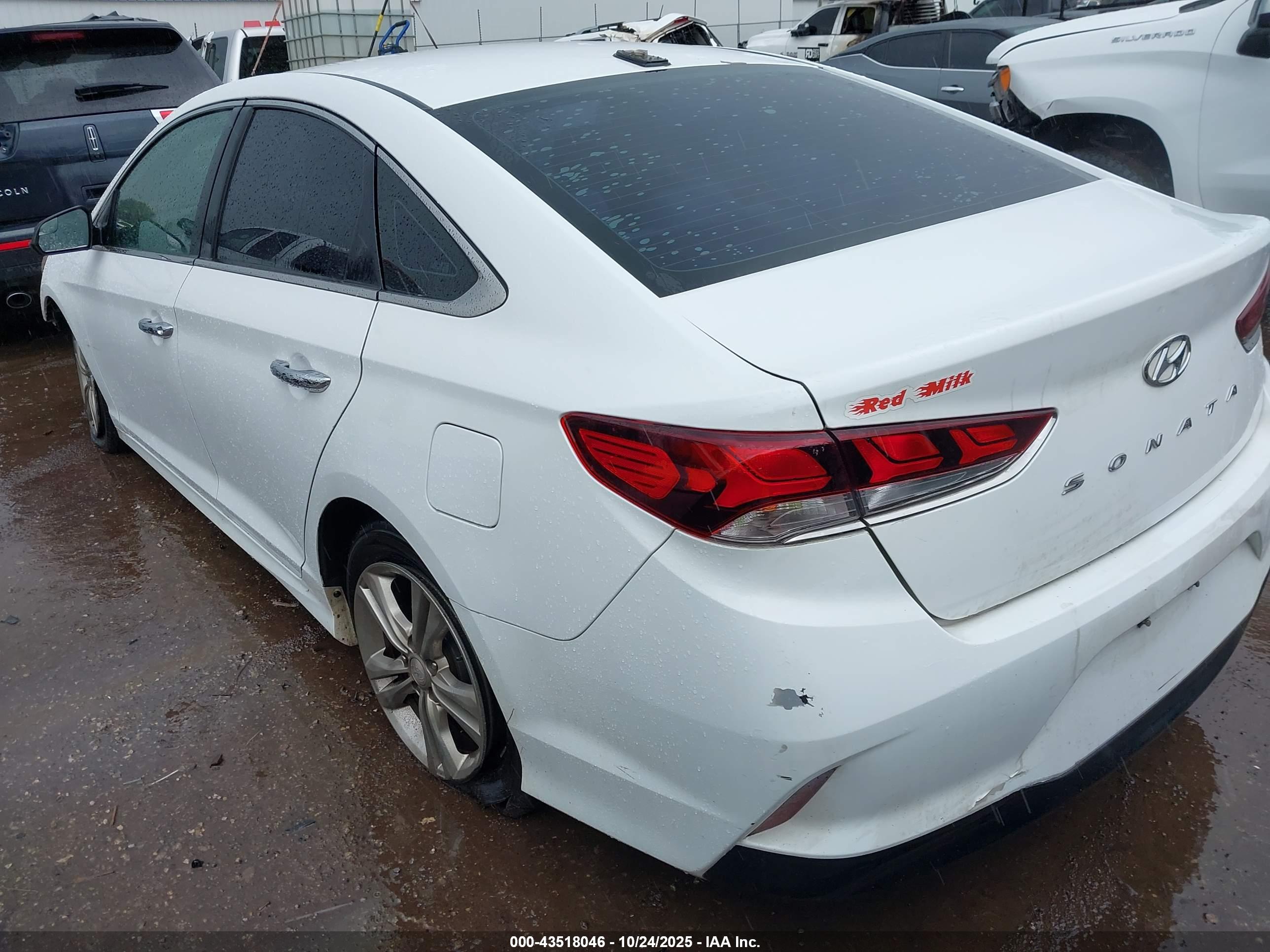 HYUNDAI SONATA image 3