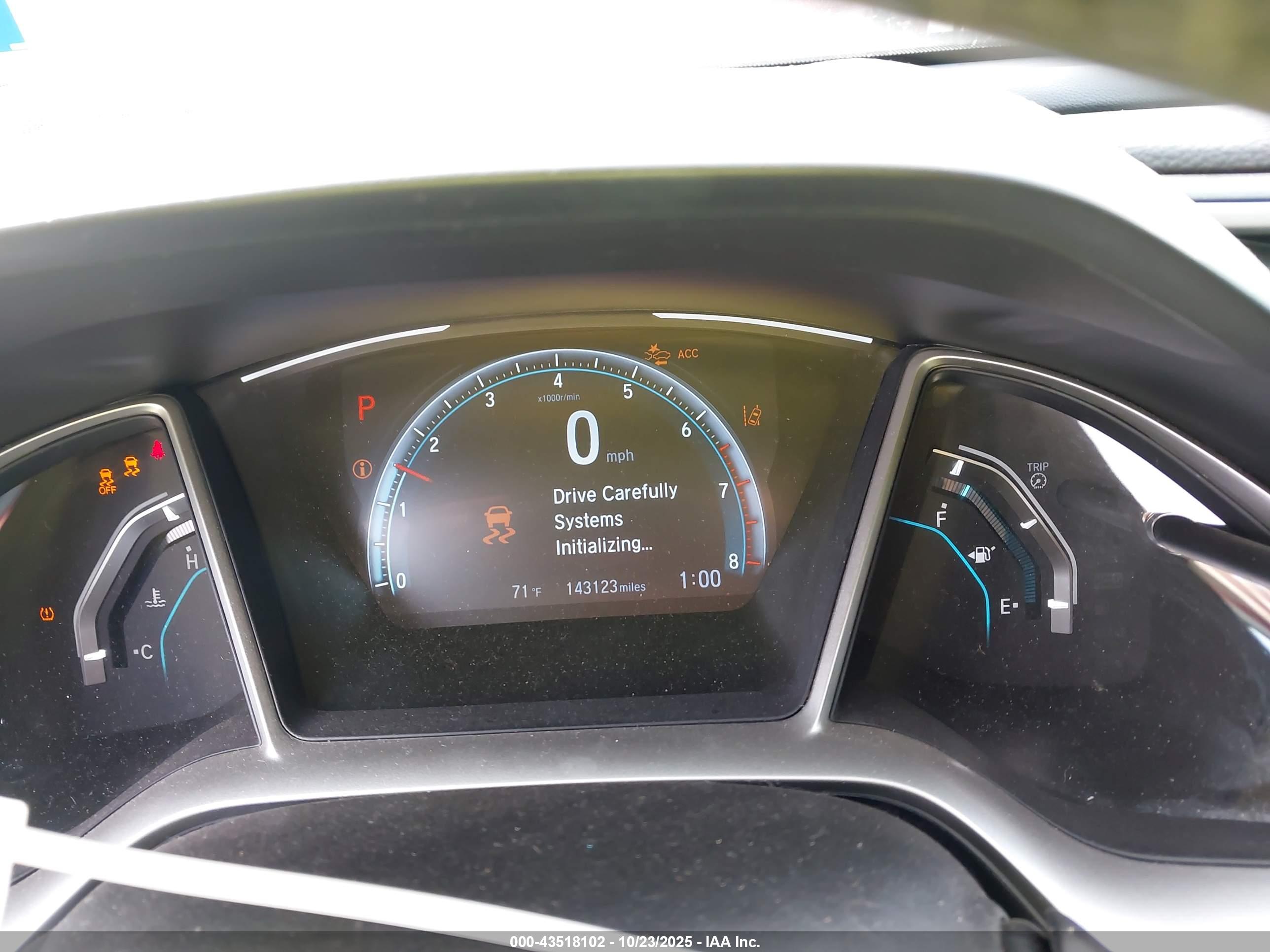 HONDA CIVIC image 7