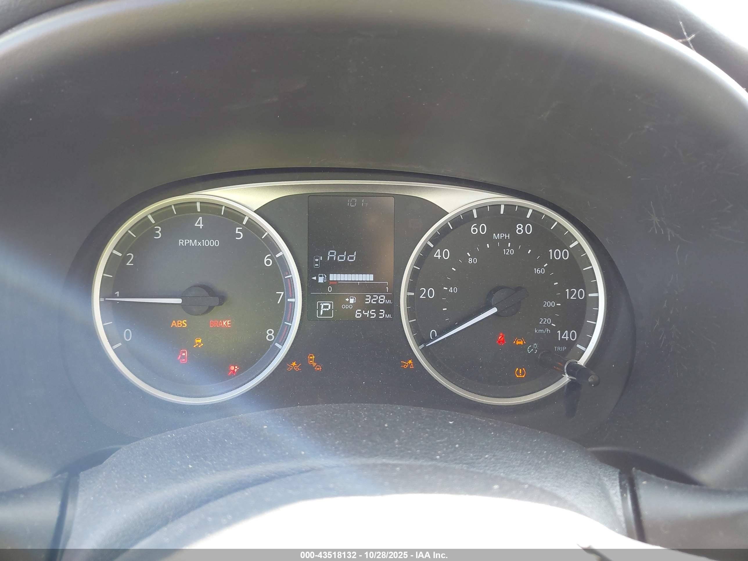 NISSAN KICKS image 7
