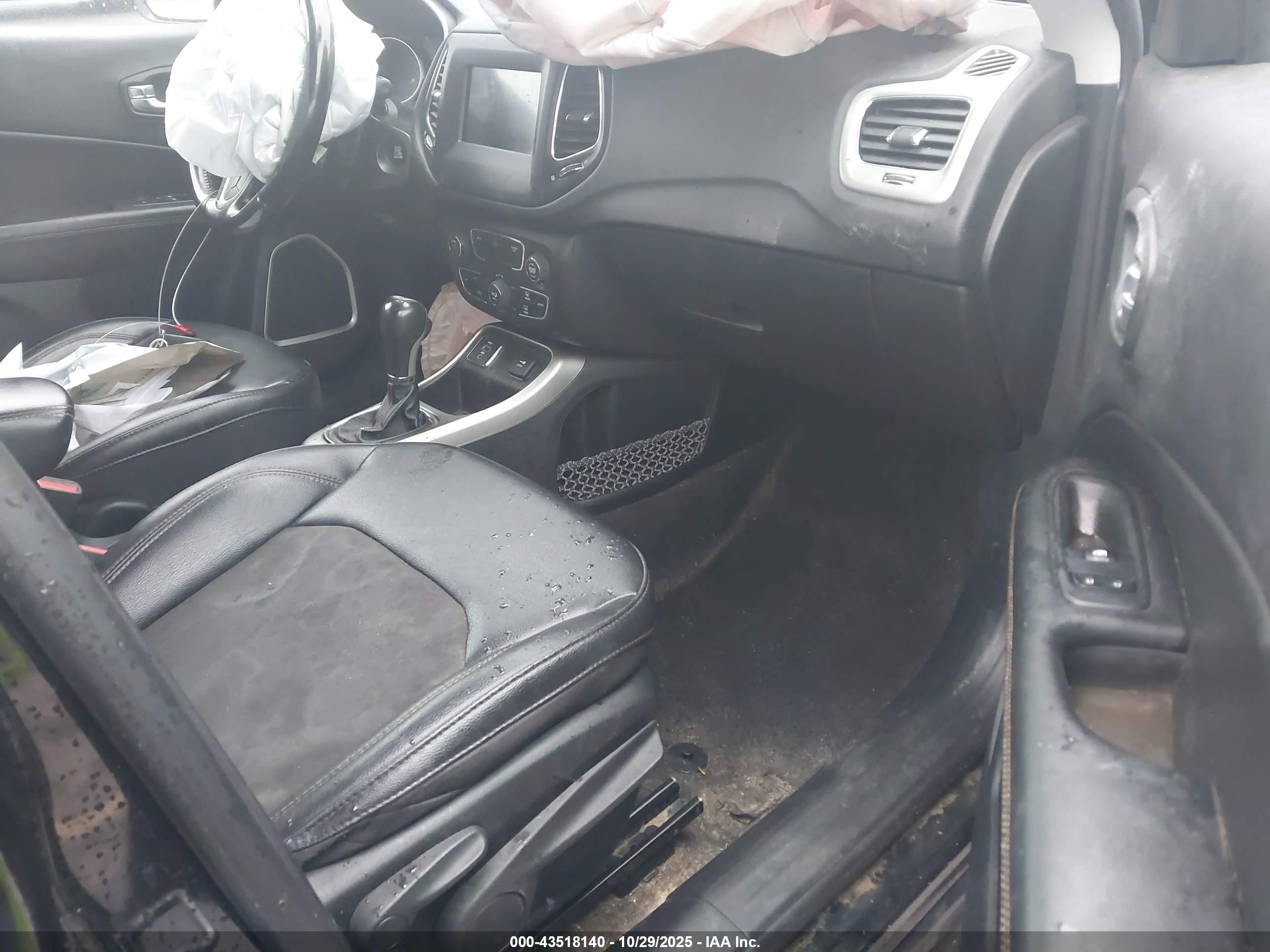 JEEP COMPASS image 5
