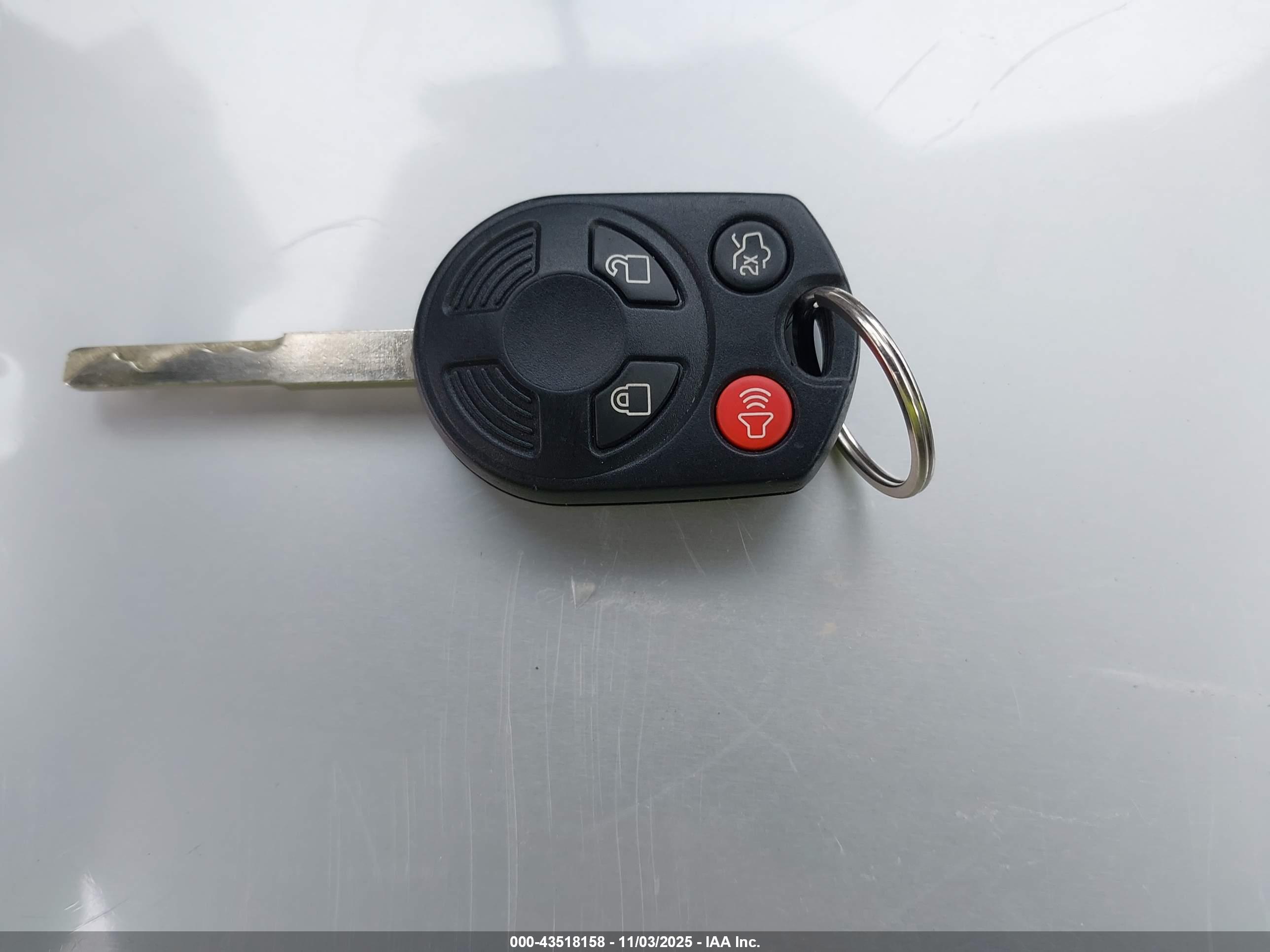 FORD FOCUS image 11