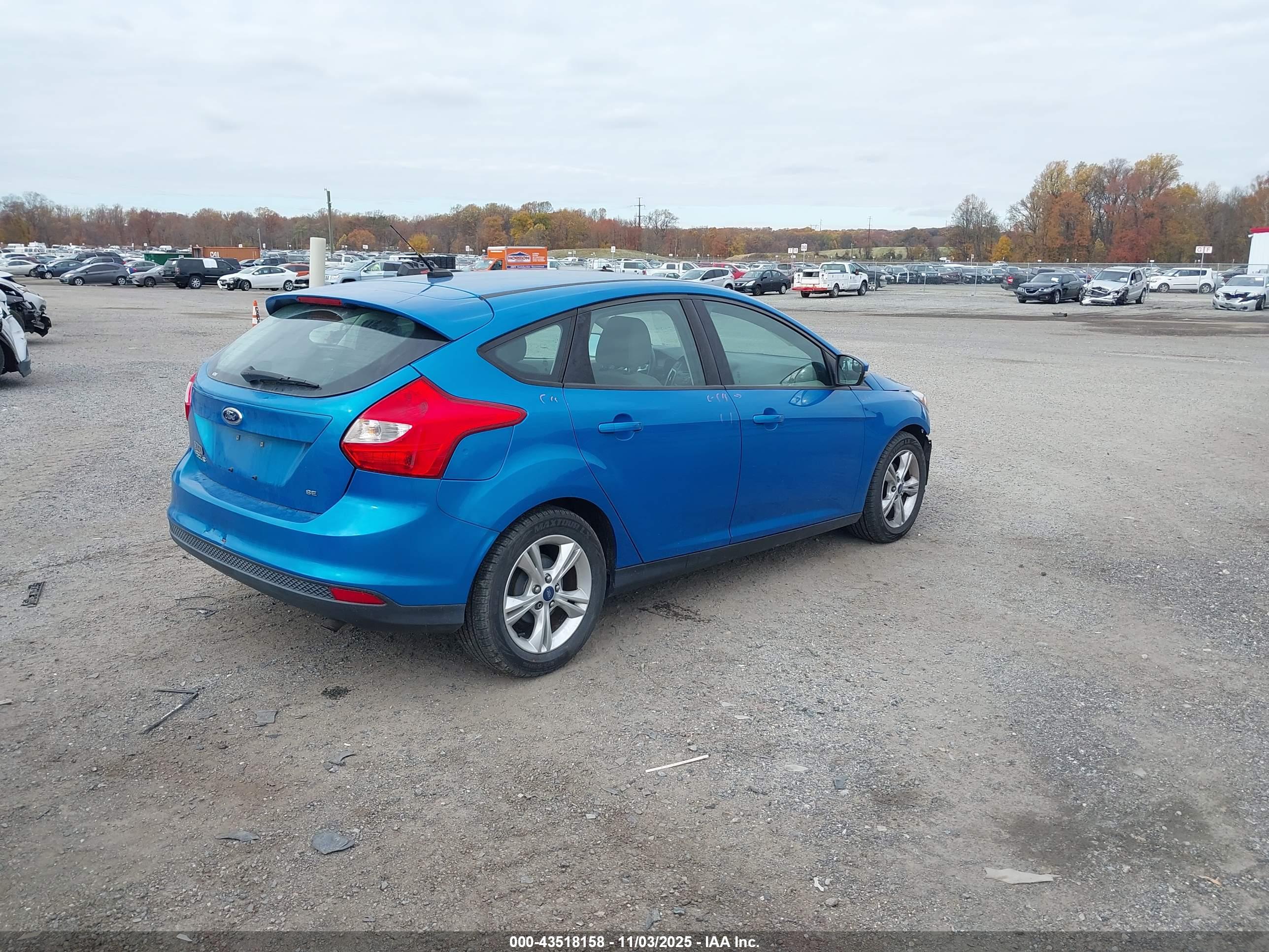 FORD FOCUS image 4