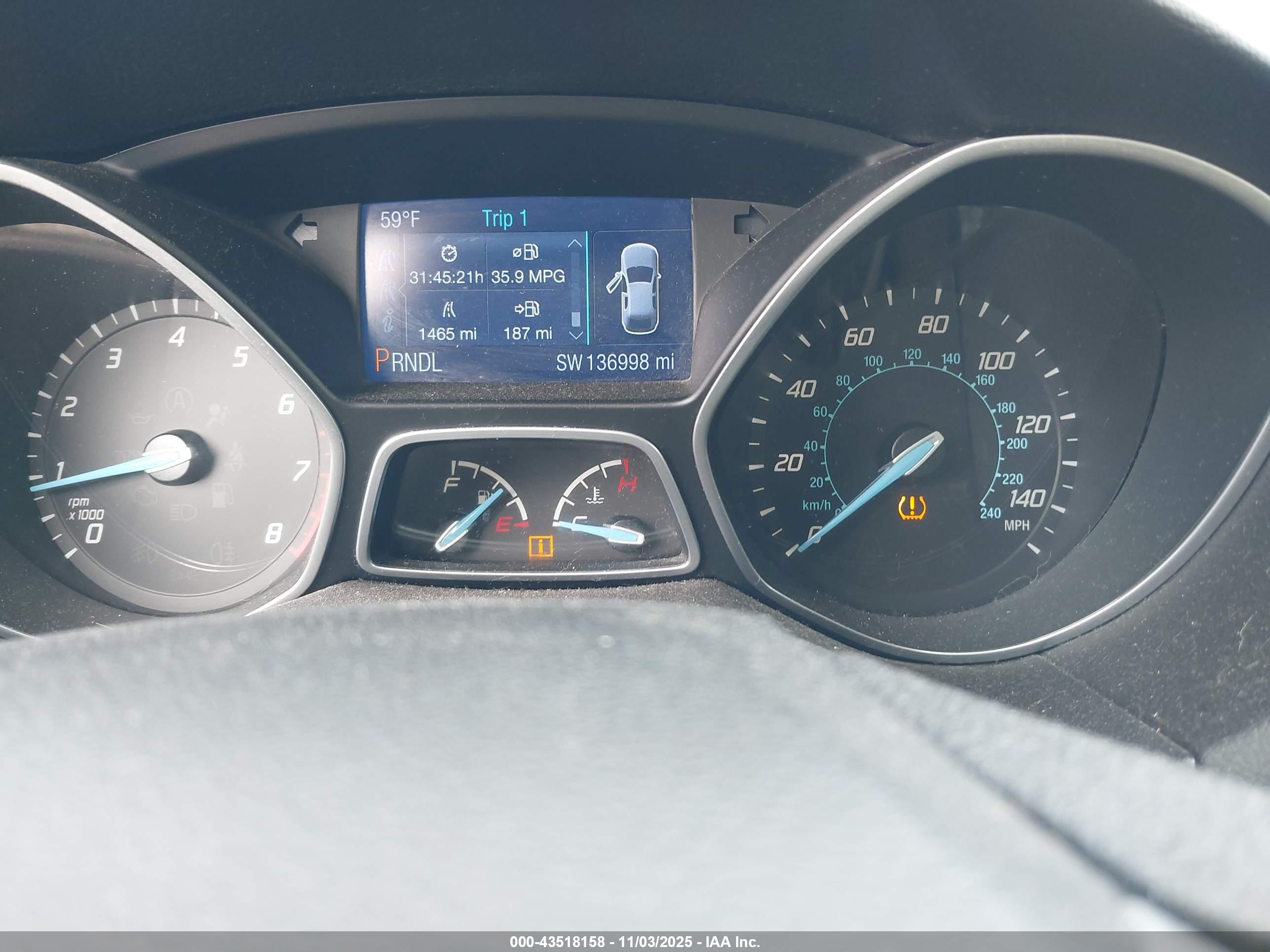 FORD FOCUS image 7