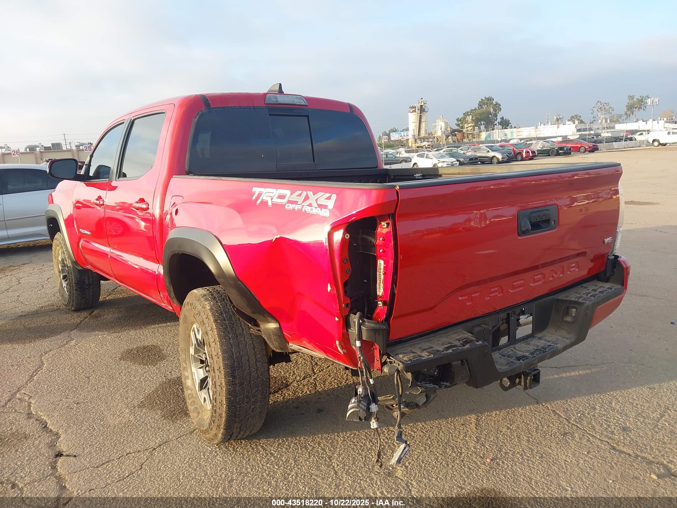 TOYOTA TACOMA image 3