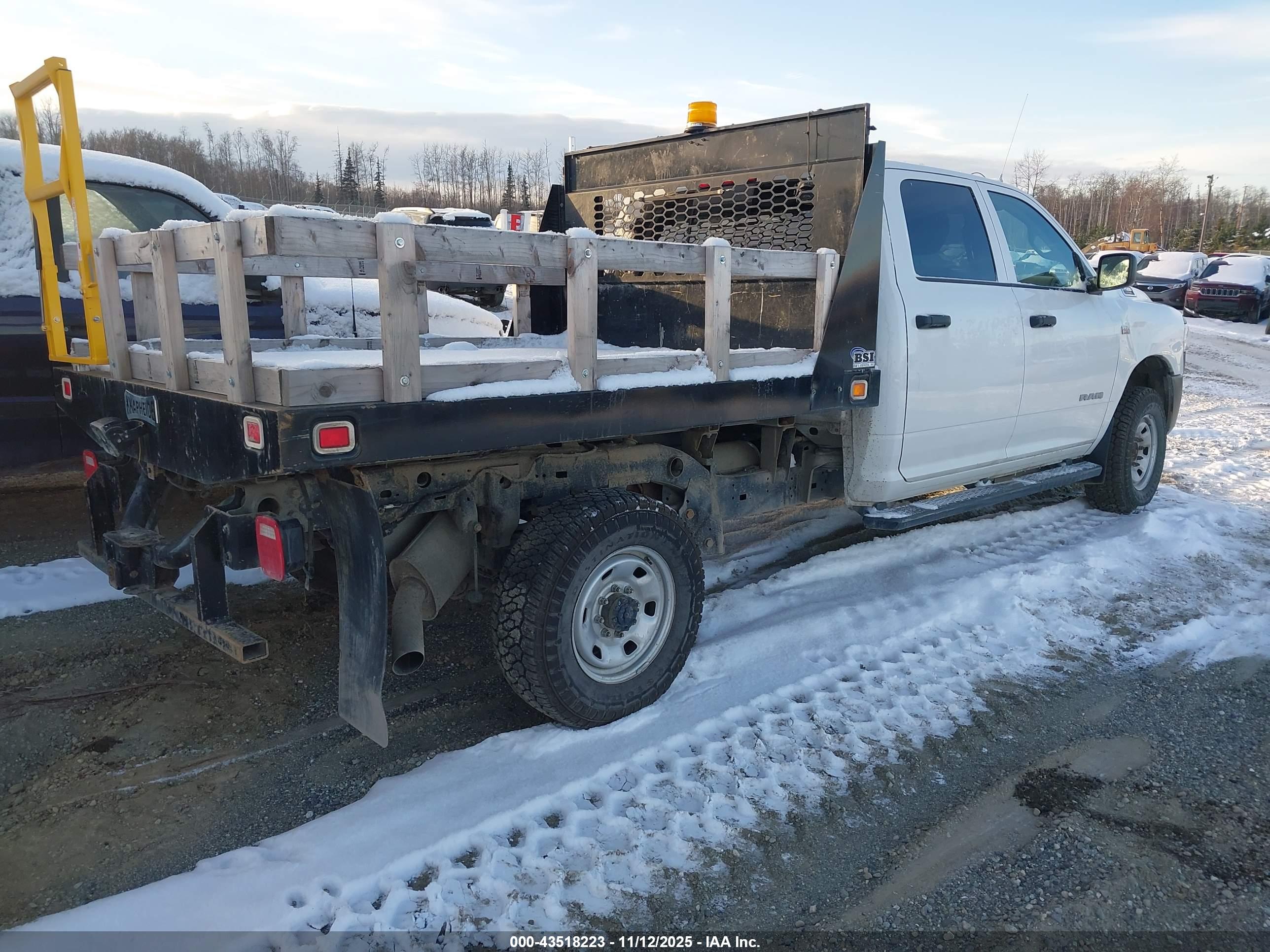 RAM 2500 image 4