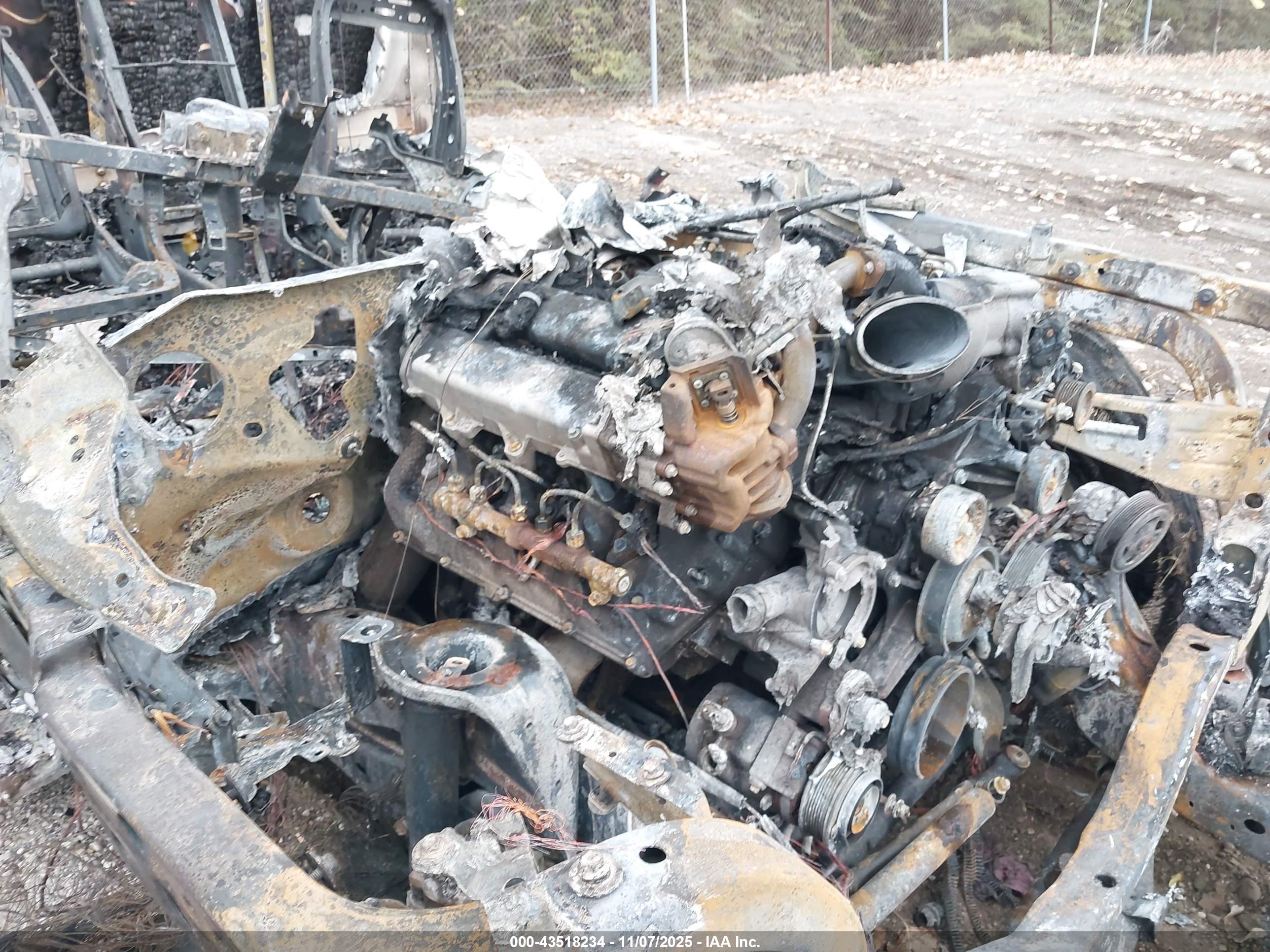 FORD F-550 image 10