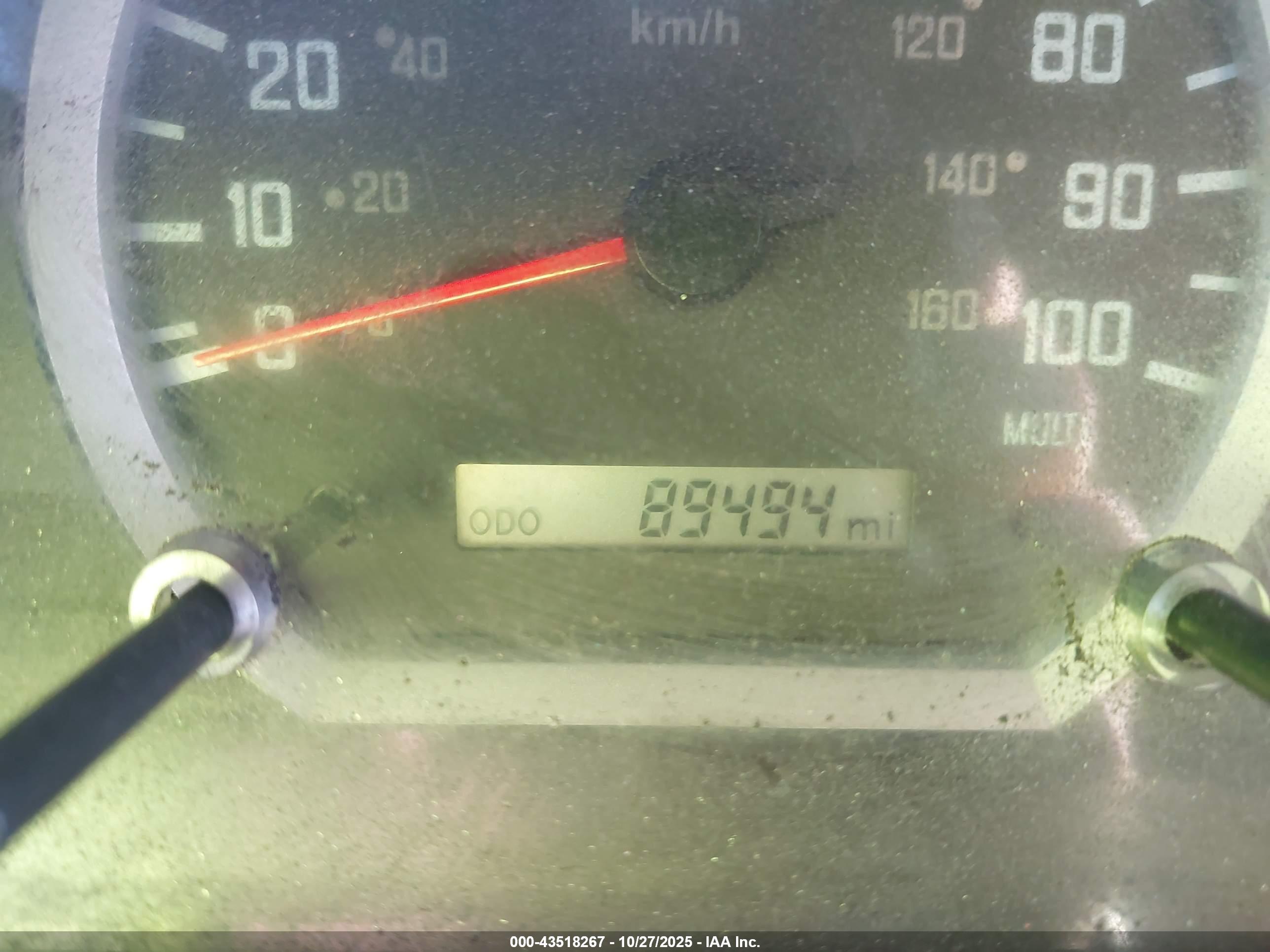 ISUZU REACH image 6