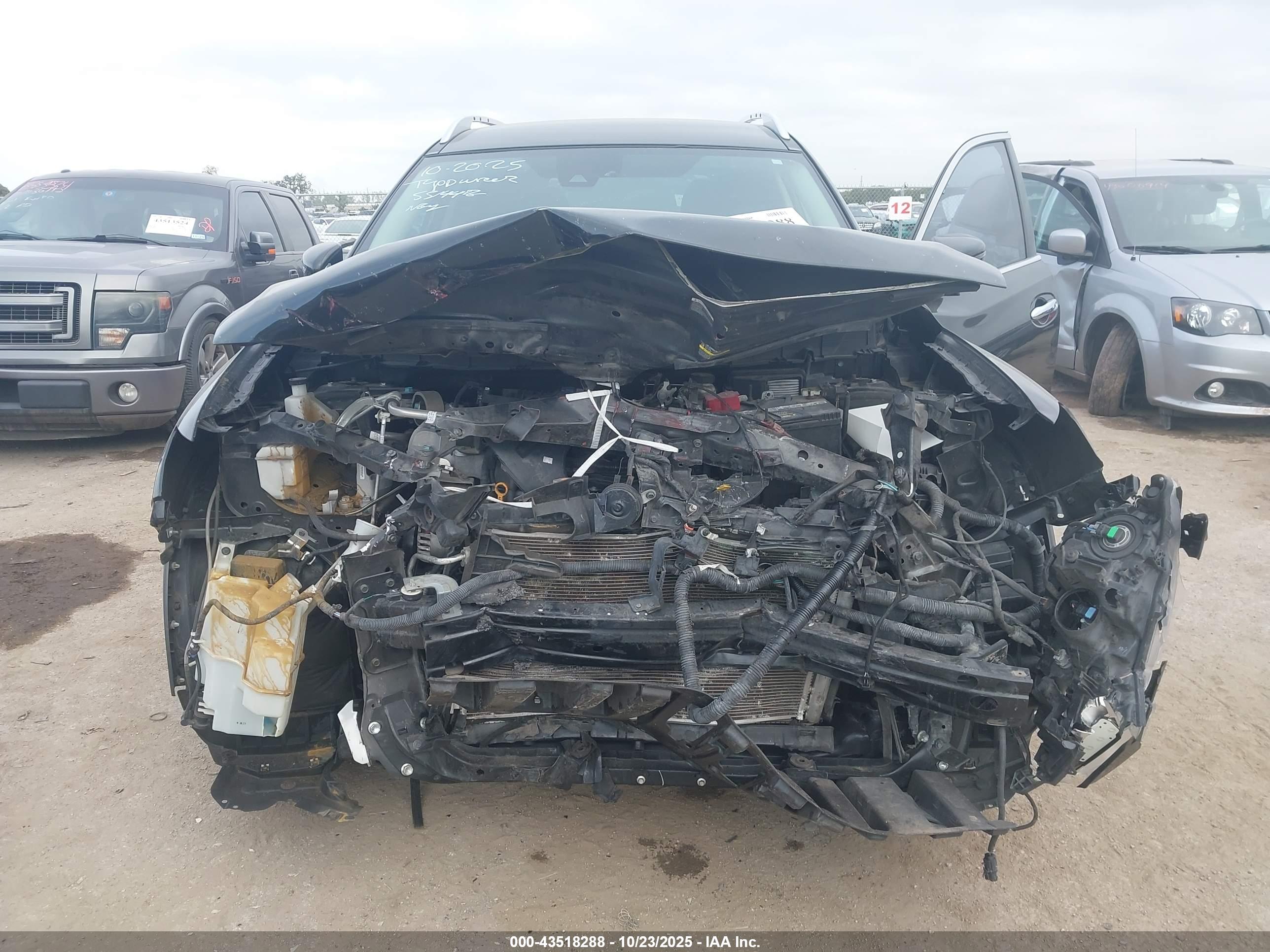 NISSAN ROGUE image 6