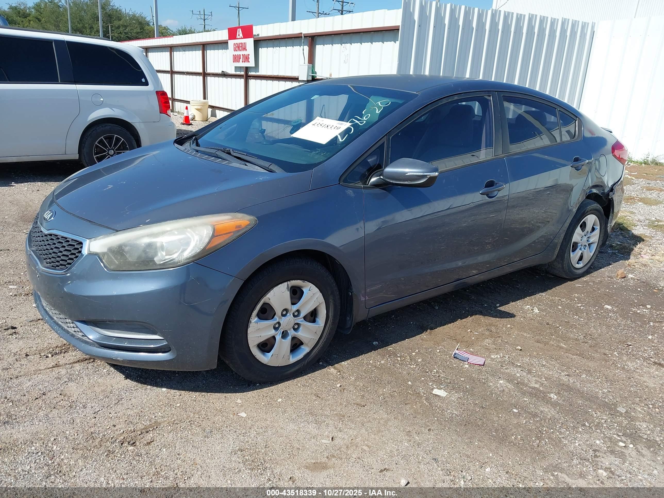 KIA FORTE image 2