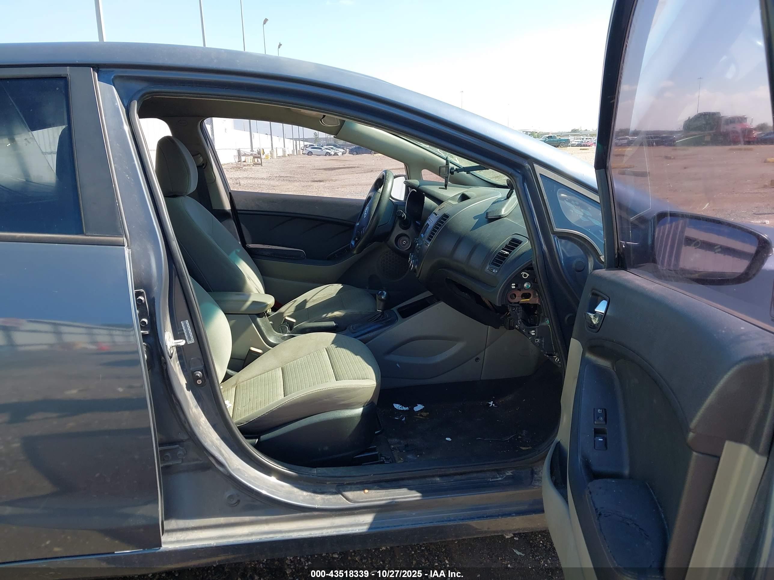 KIA FORTE image 5