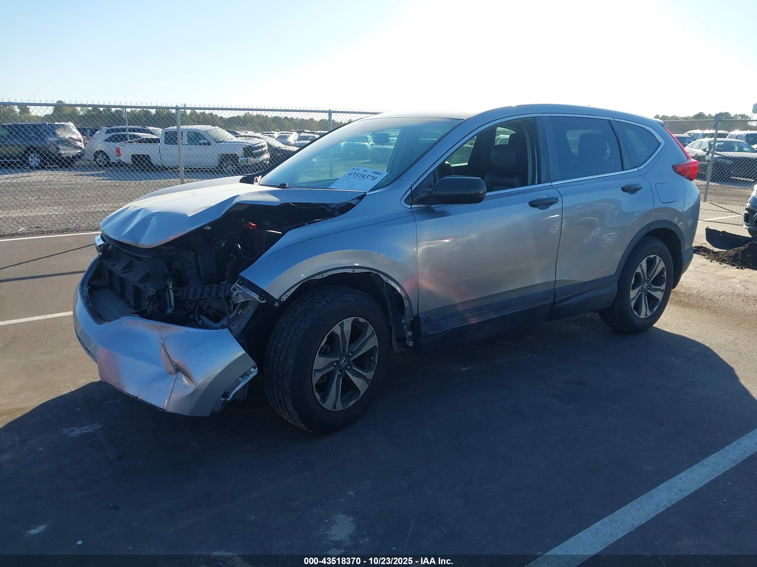 HONDA CR-V image 2