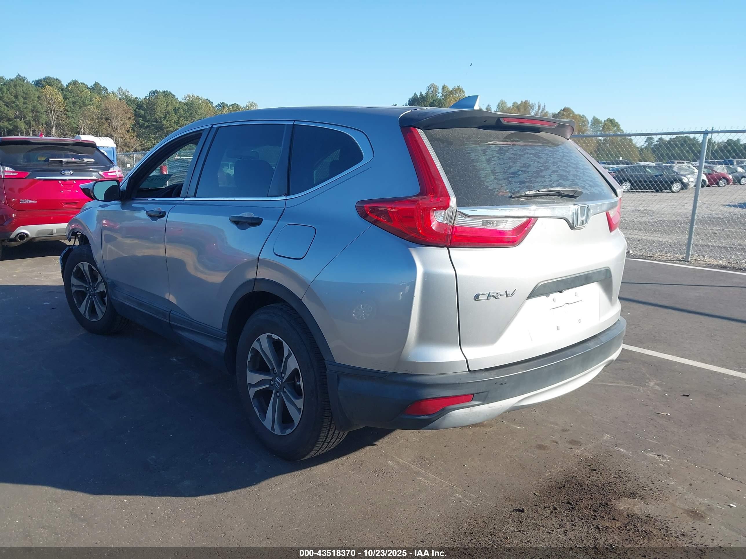 HONDA CR-V image 3