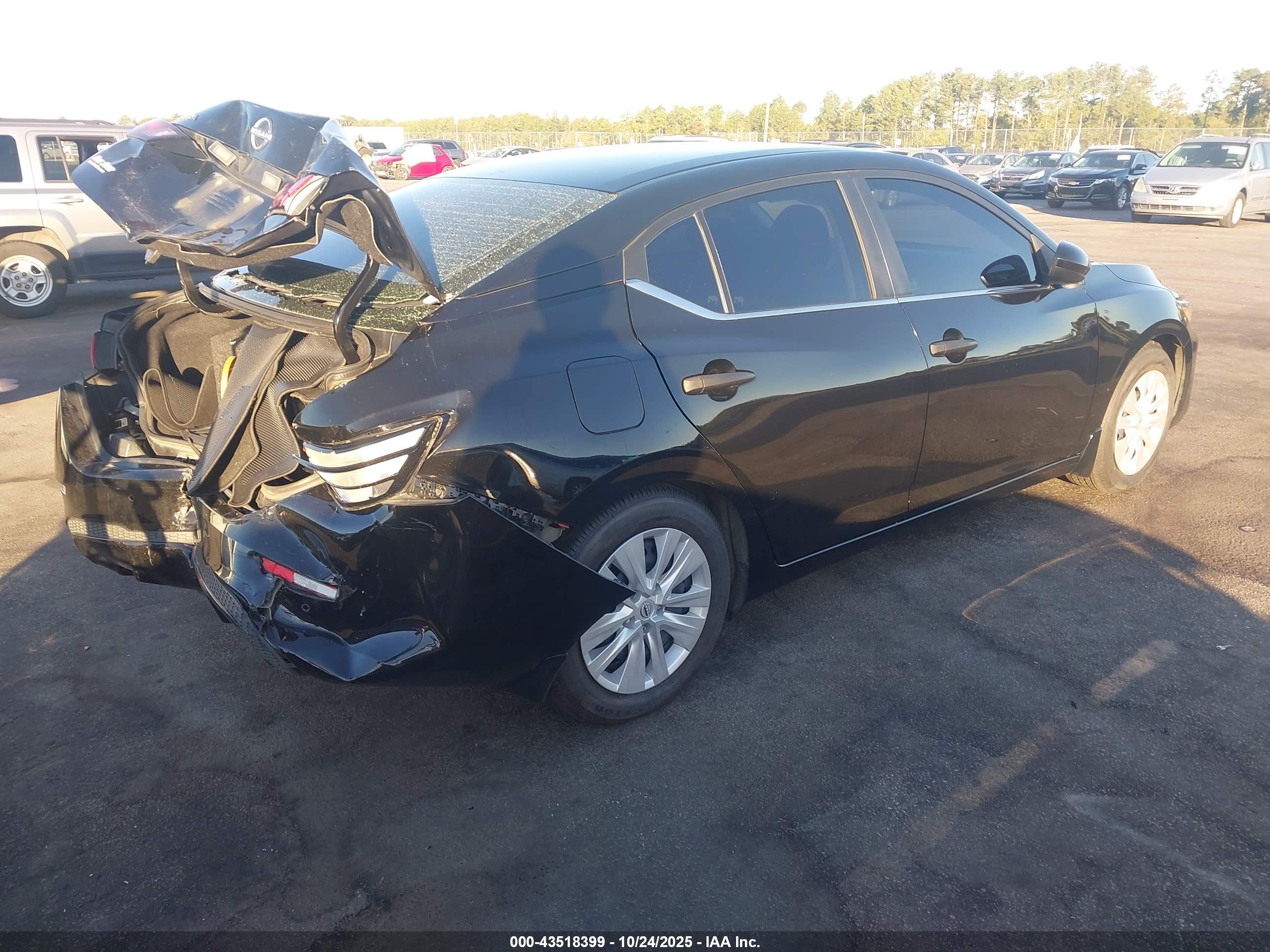 NISSAN SENTRA image 4