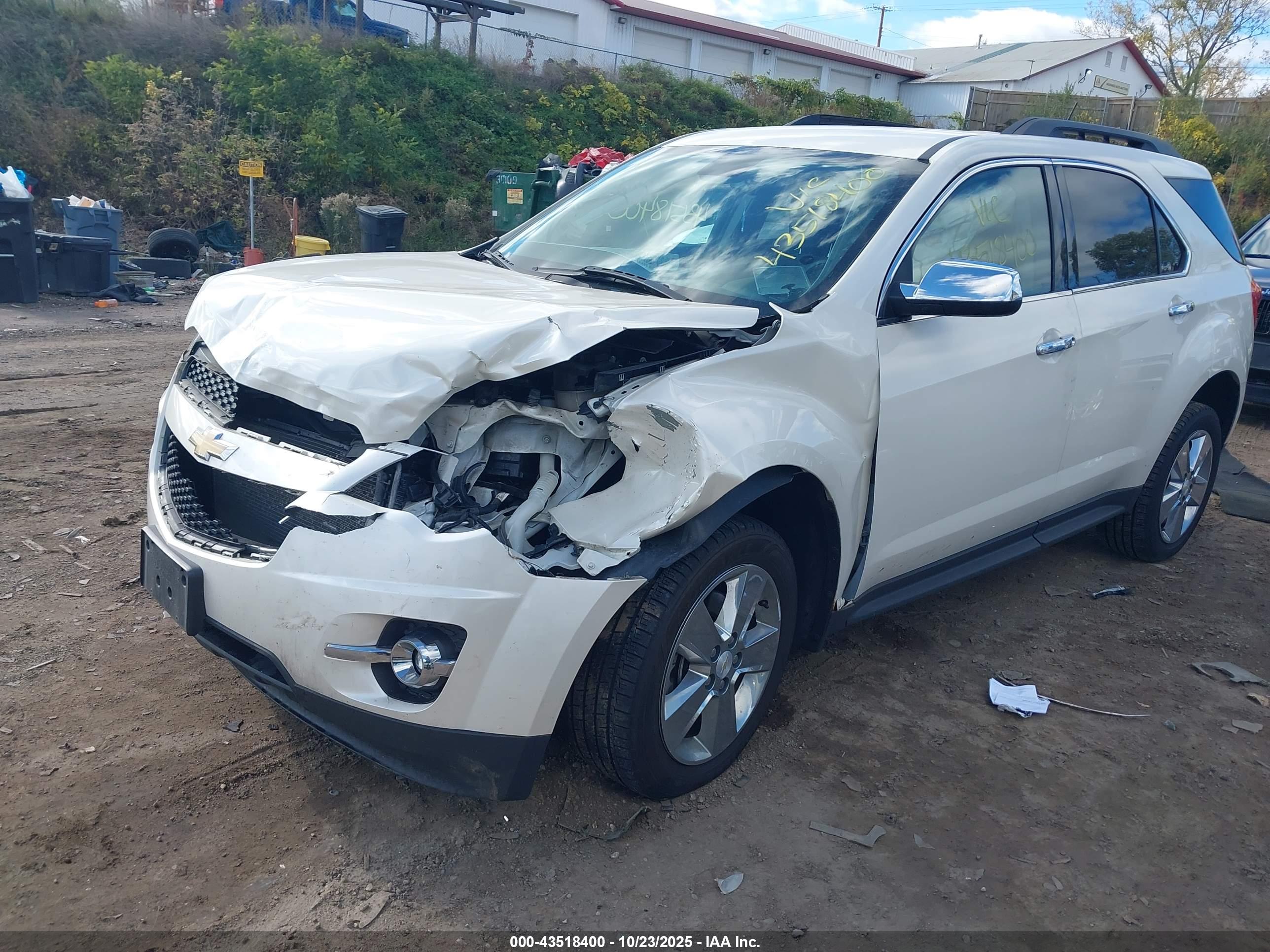 CHEVROLET EQUINOX image 2