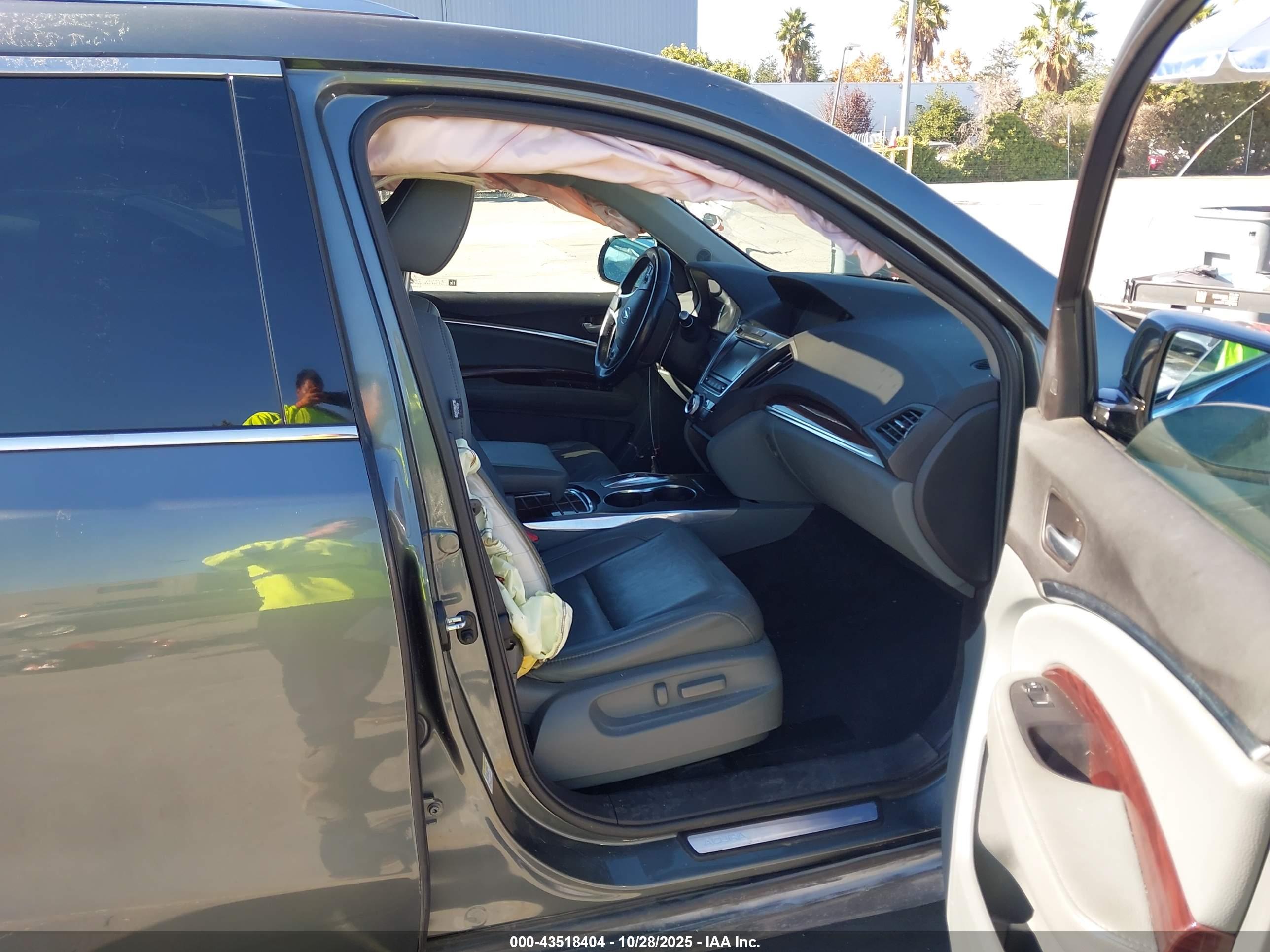 ACURA MDX image 5