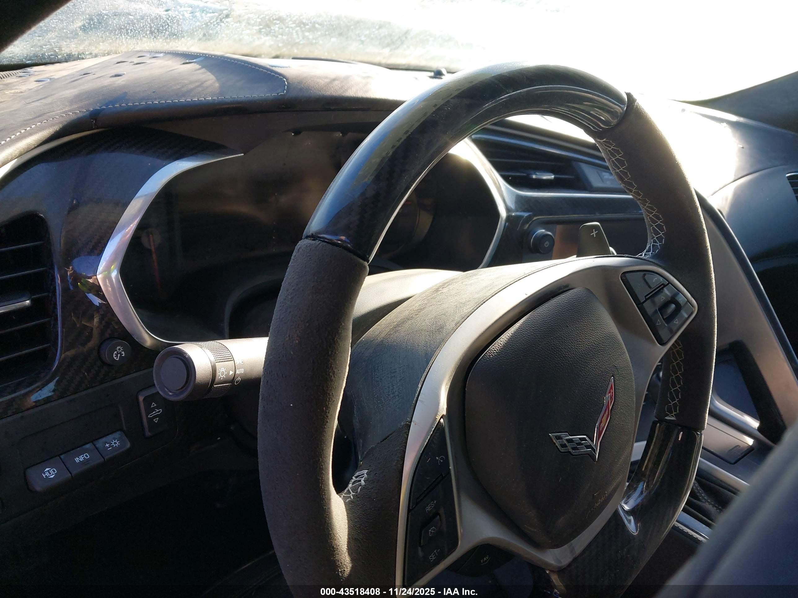 CHEVROLET CORVETTE image 7
