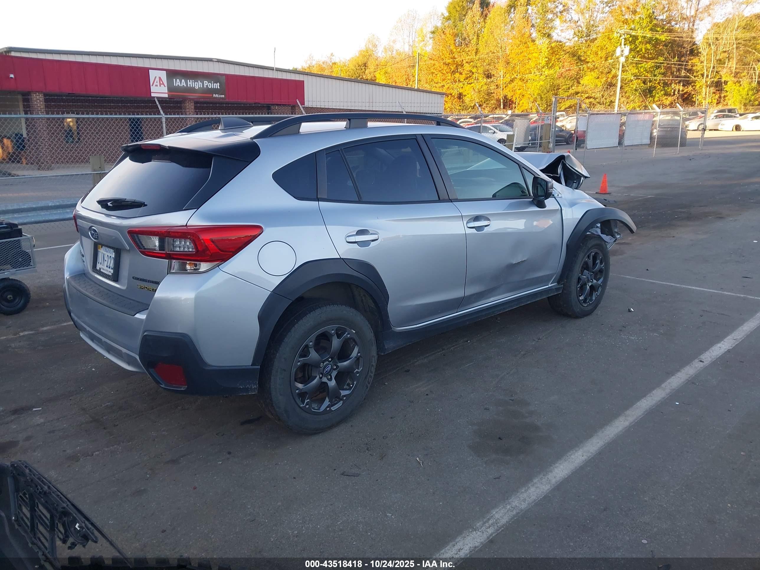 SUBARU CROSSTREK image 4