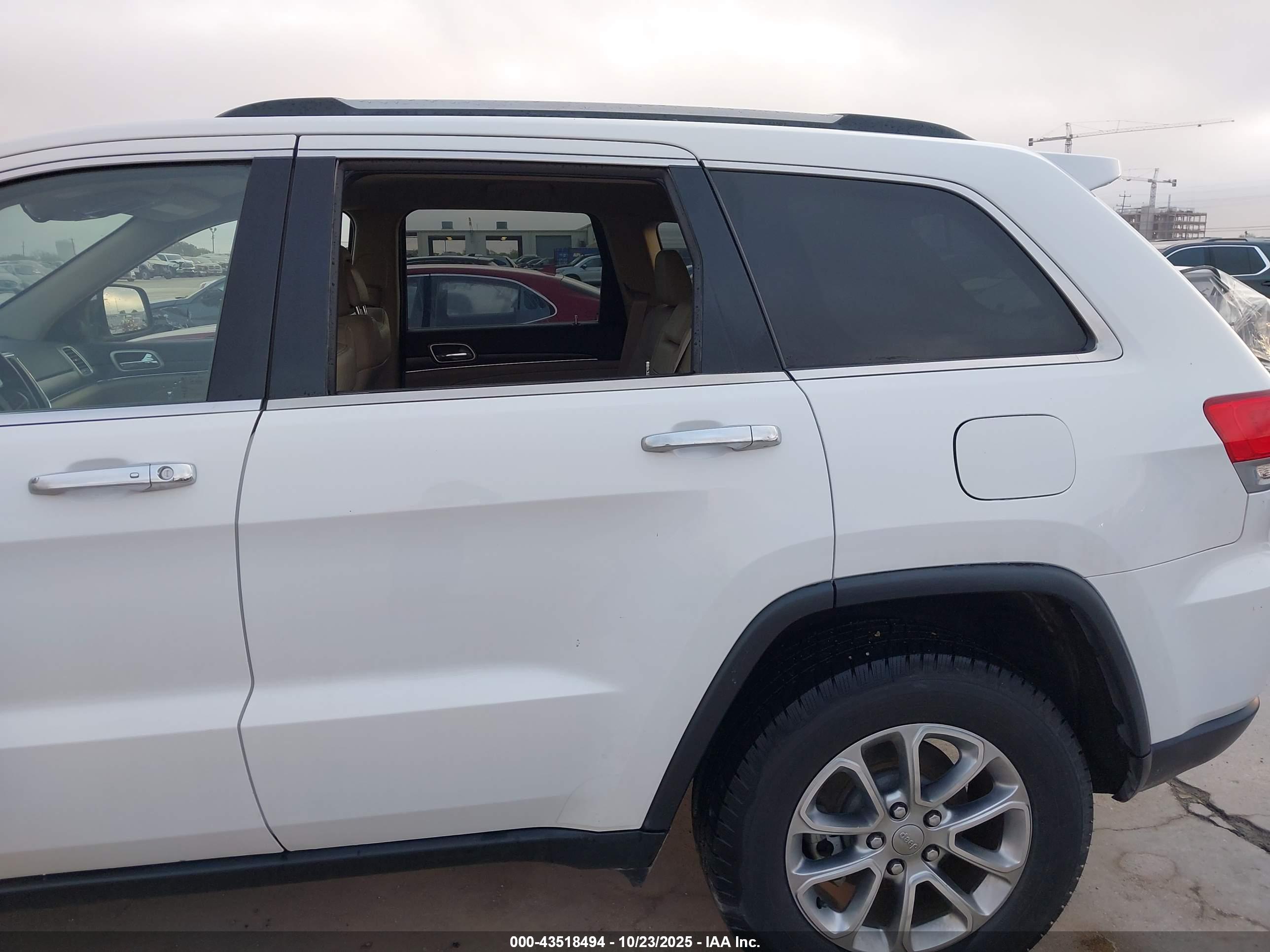 JEEP GRAND image 6