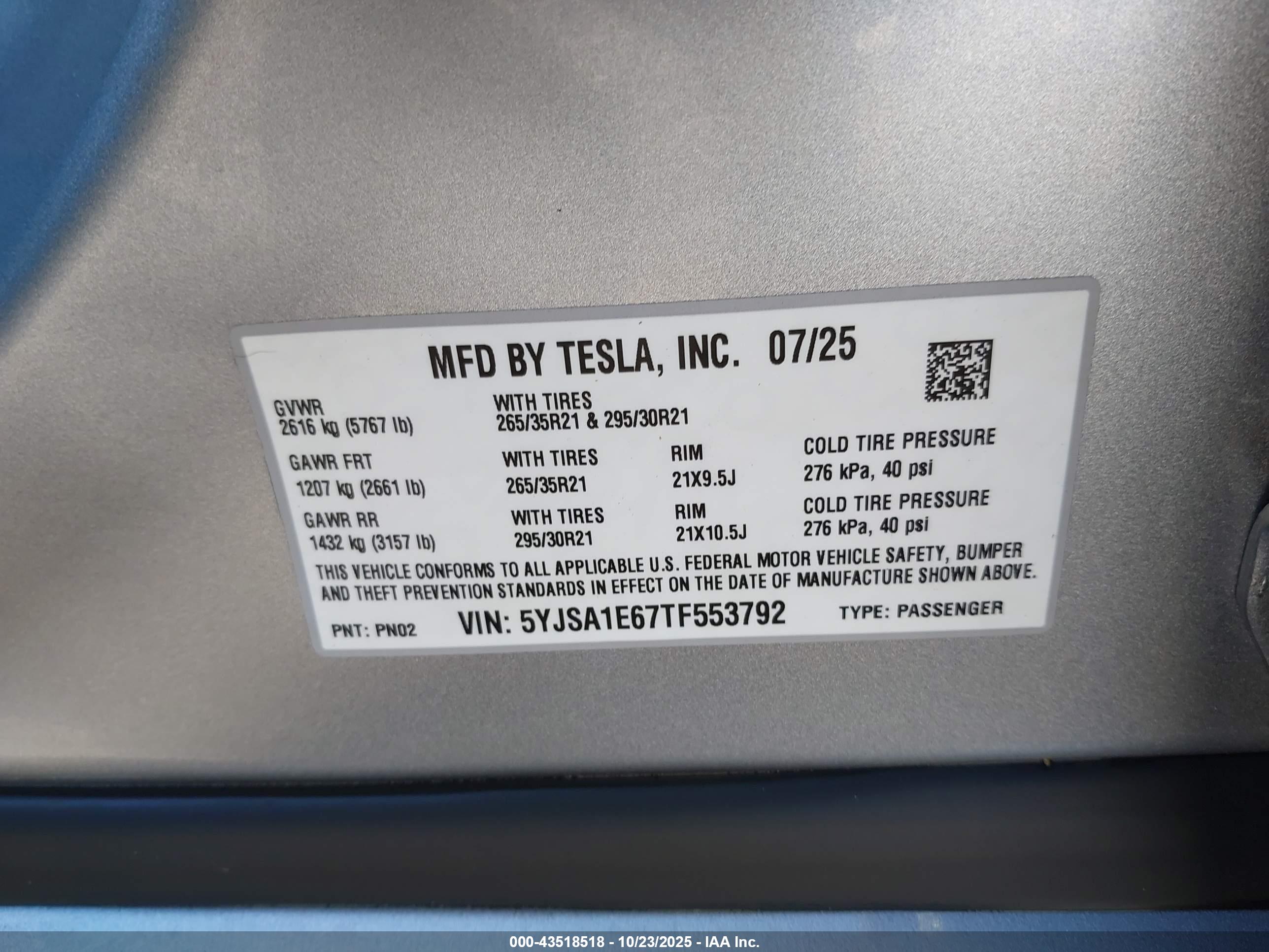 TESLA MODEL image 9