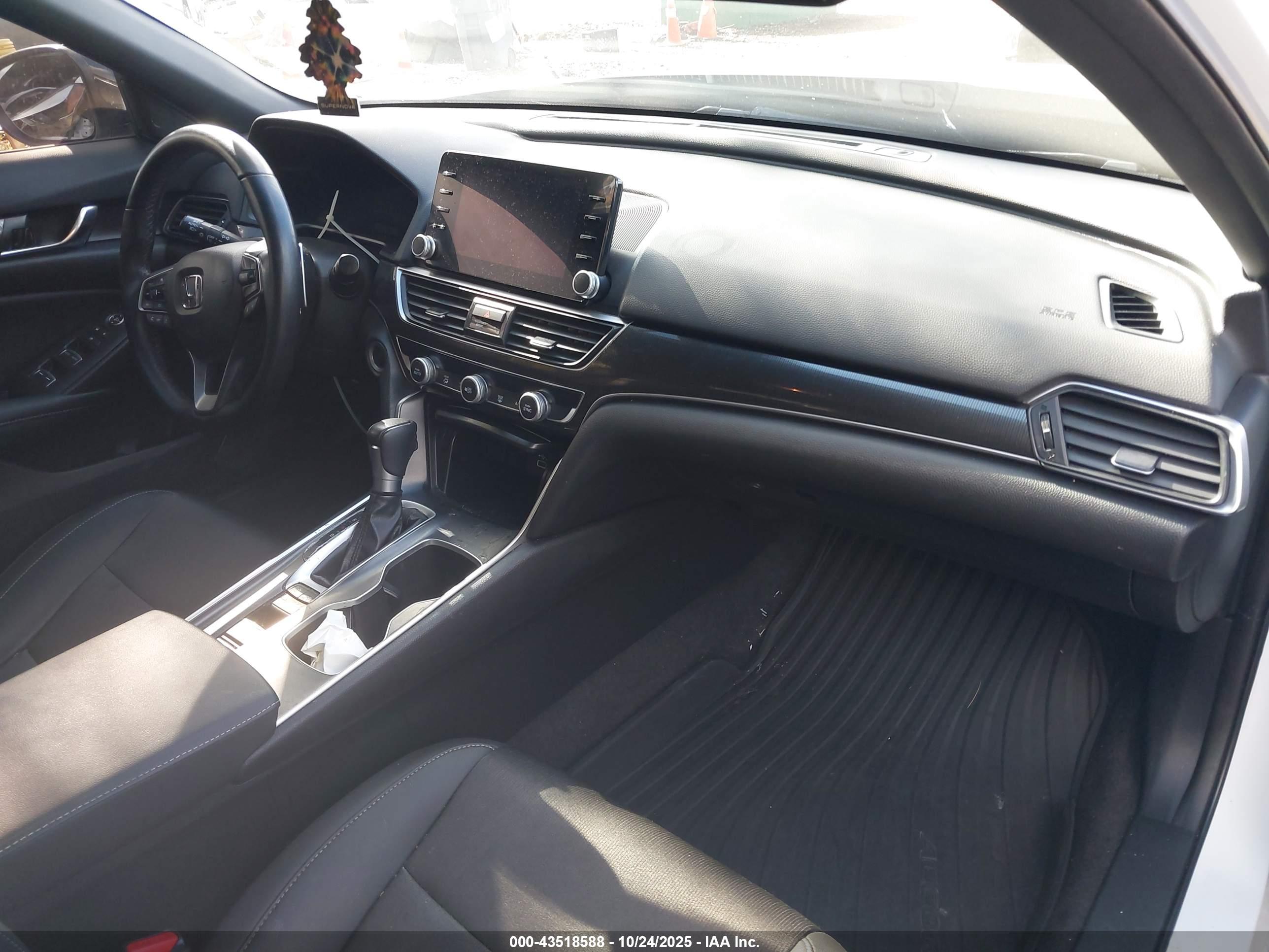 HONDA ACCORD image 5